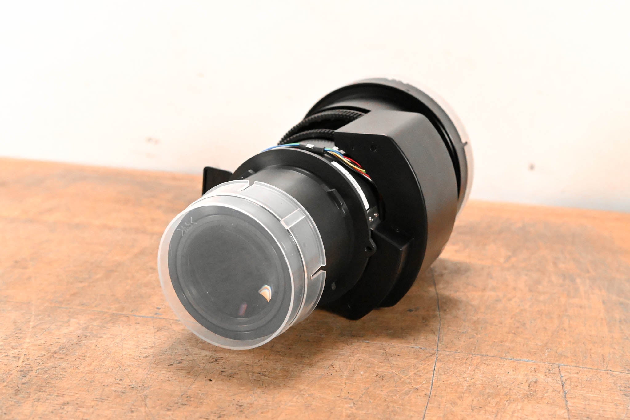 Epson ELPLW06 Wide Short Throw Zoom Lens #2
