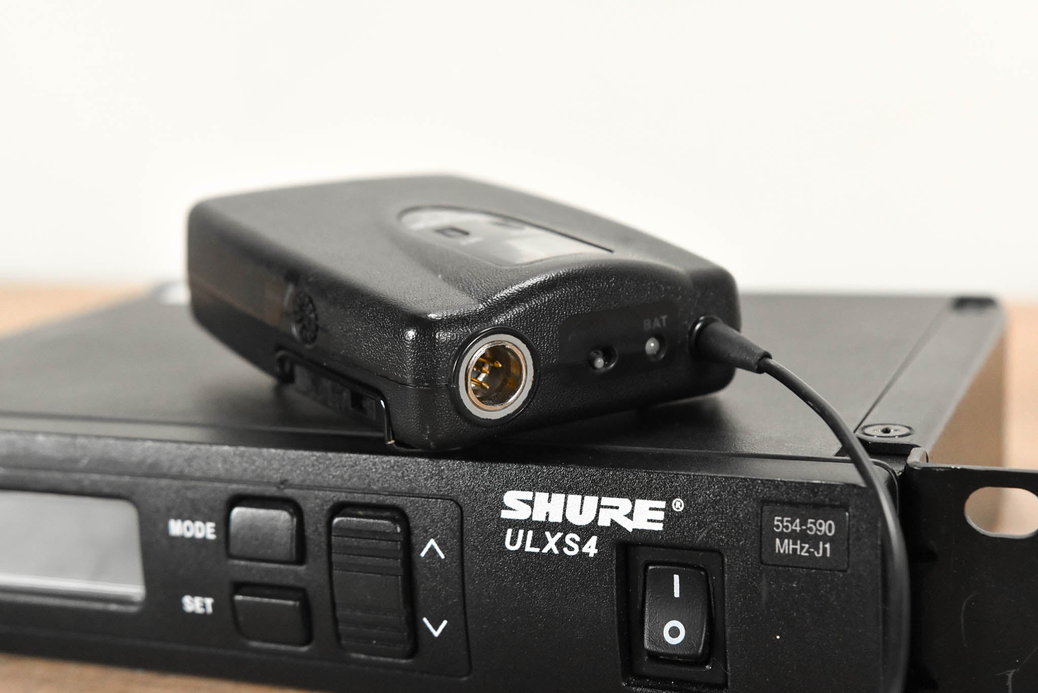 Shure ULXS14 Bodypack Wireless System - J1 Band (NO POWER SUPPLY)