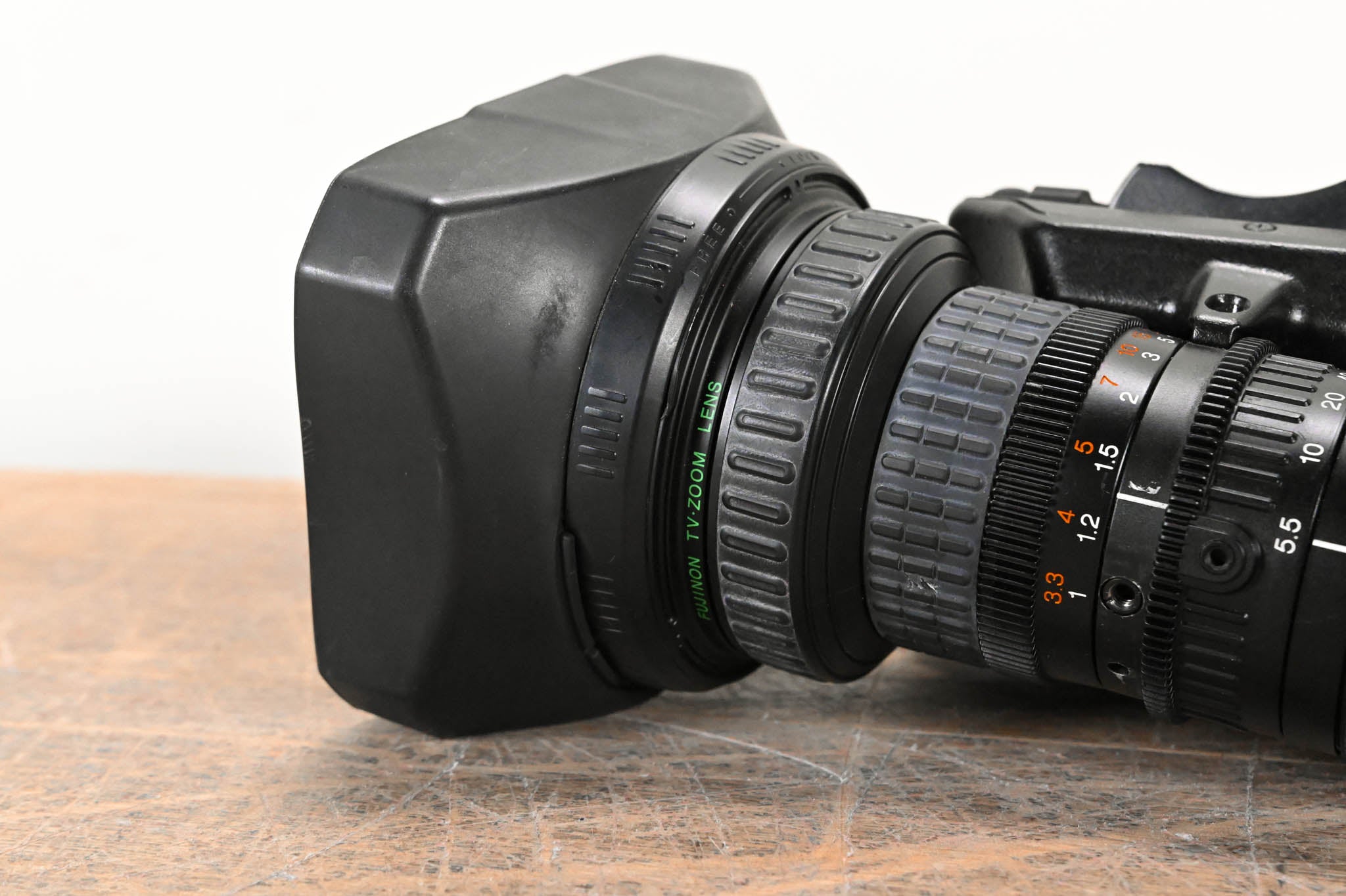 Fujinon Th16x5.5BRMU 1/3" Broadcast Zoom Lens - 1:1.4/5.5-88mm