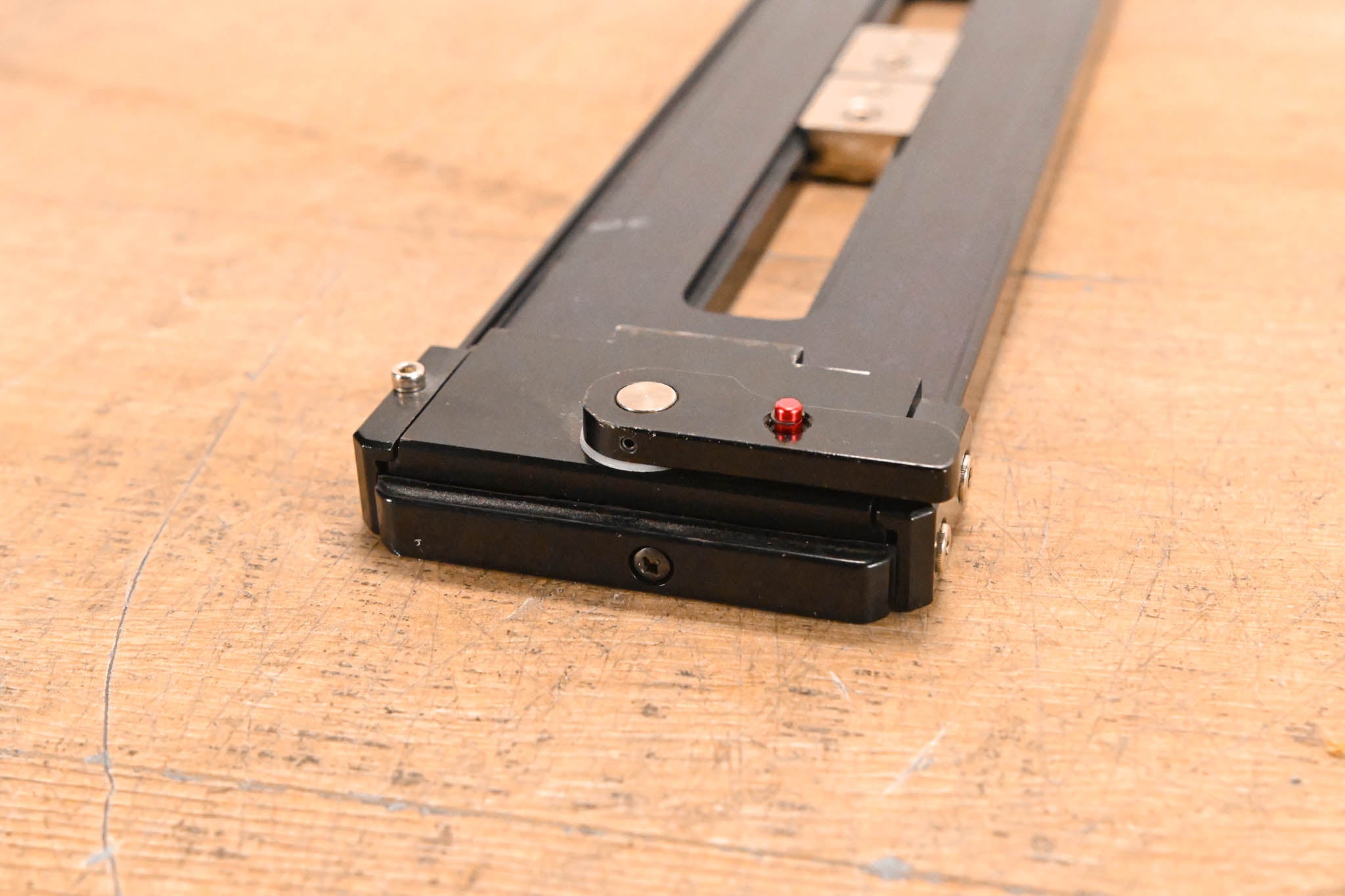 Hitachi TA-Z3 Tripod Quick Release Adapter