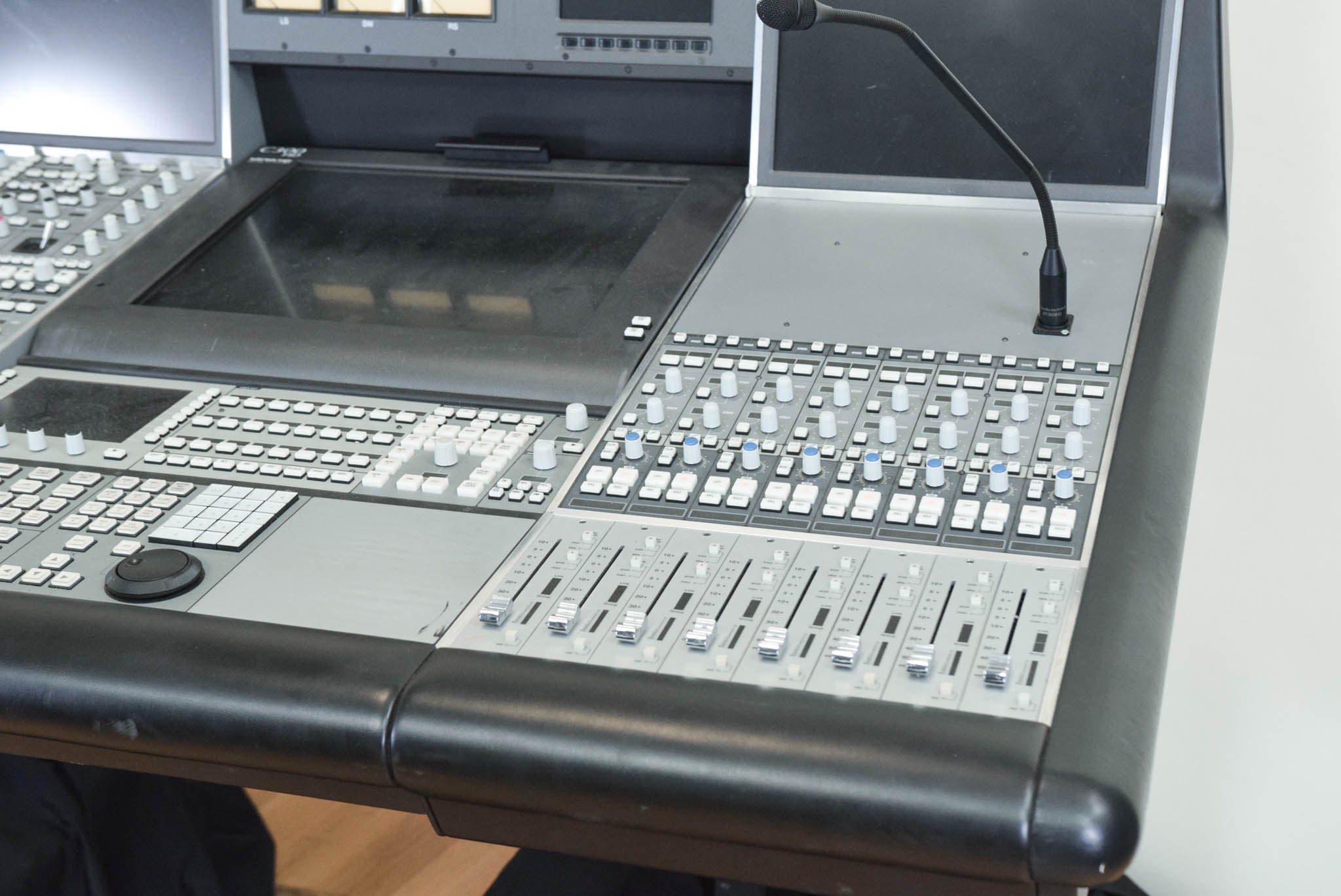 Solid State Logic C300 HD with Centuri, I/O Cables, and four Patch Bays