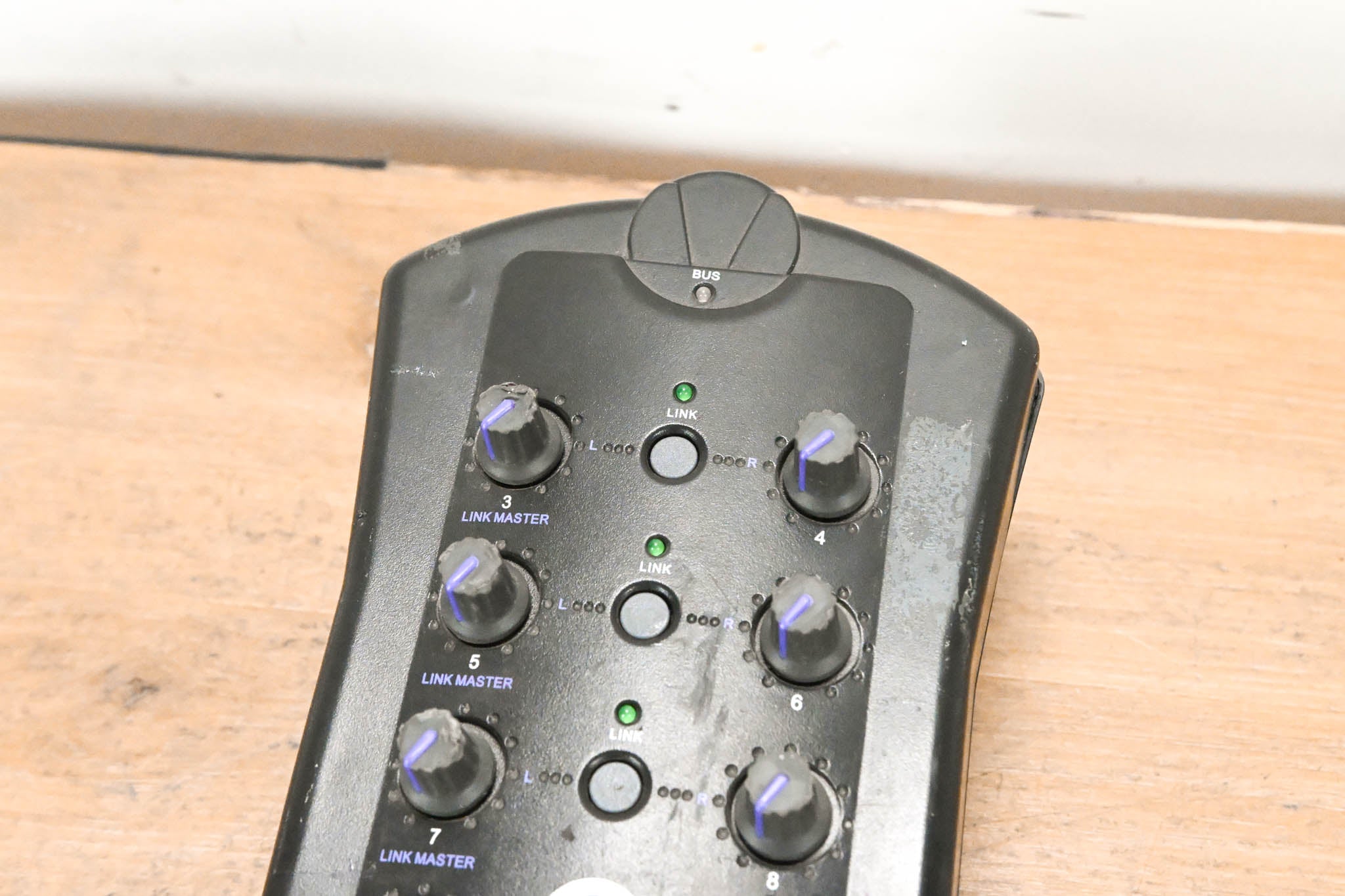Hear Technologies HB-MIX1 Hear Back Personal Monitor Mixer