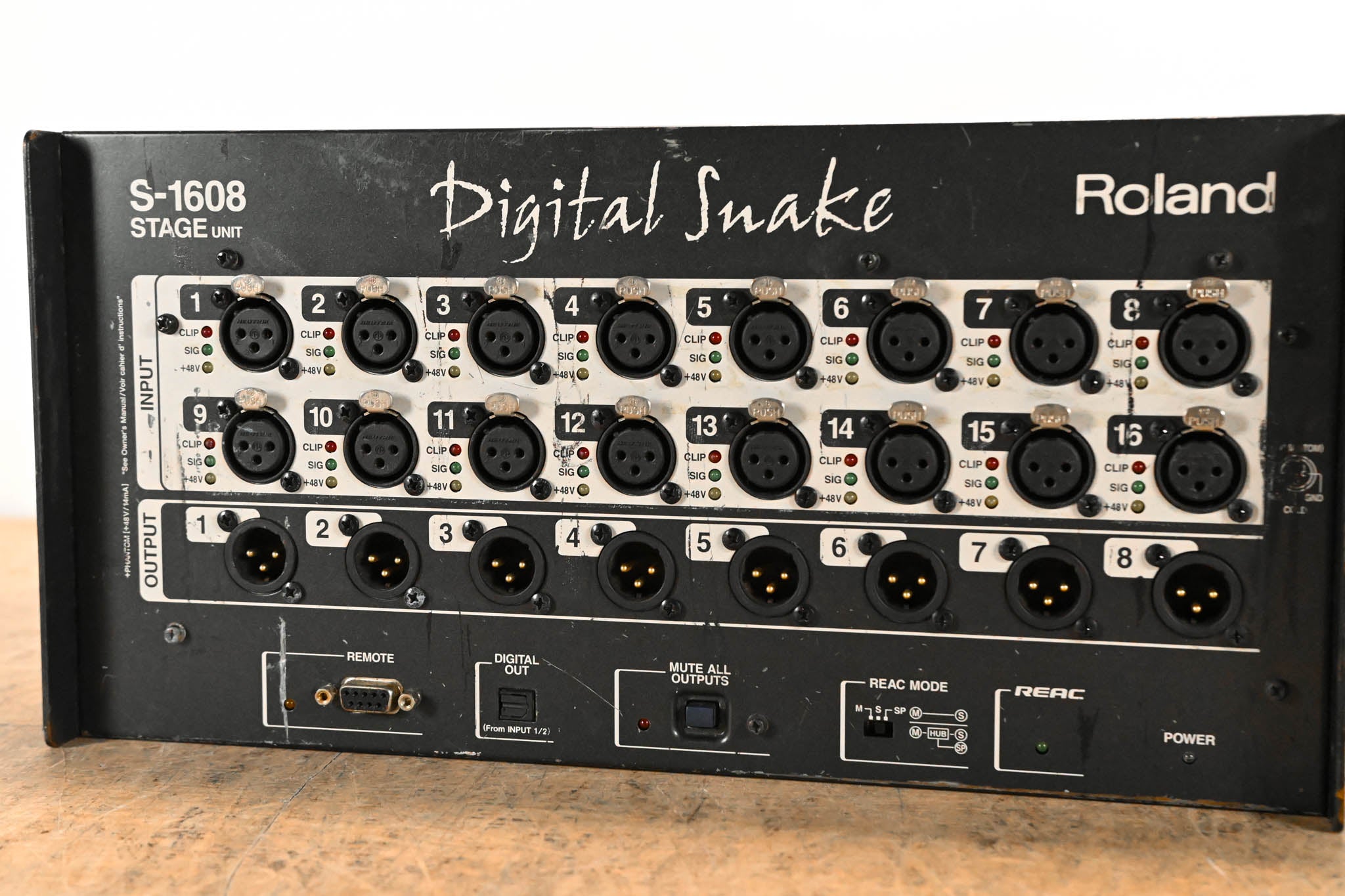 Roland S-1608 16 x 8 Stage Unit