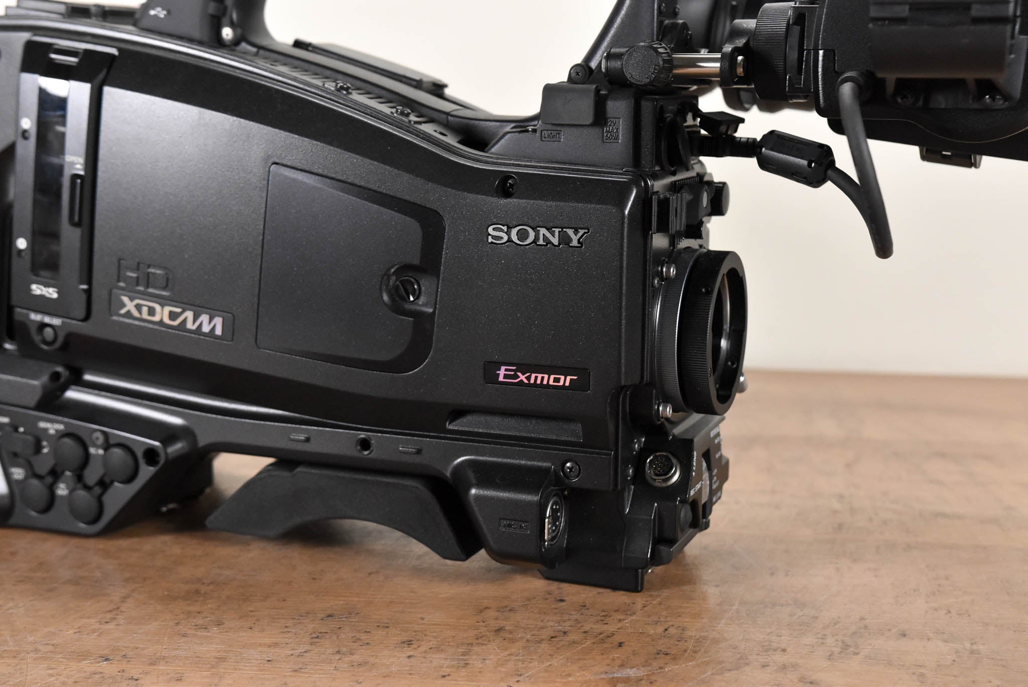 Sony PXW-X320 XDCAM Solid State Memory Camcorder