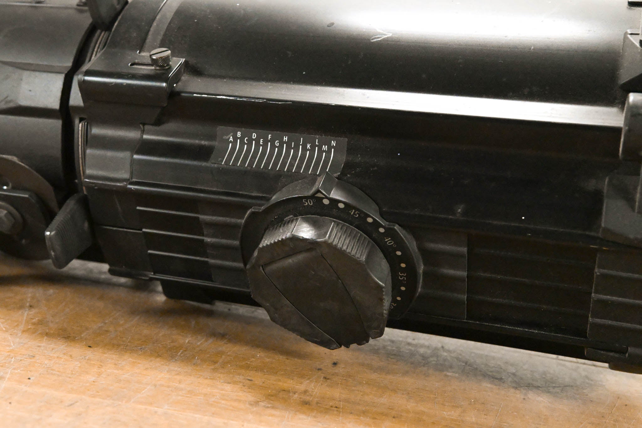ETC Source Four Zoom 25-50 Degree 750 Ellipsoidal Light