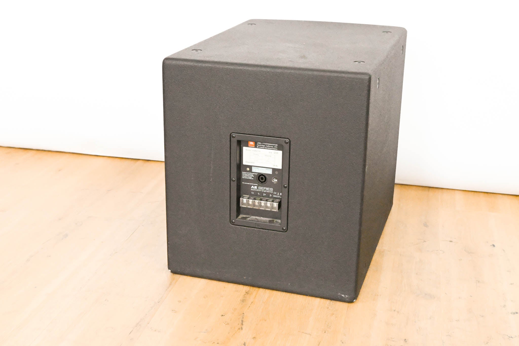 JBL ASB6115 Compact 15" High-Power Subwoofer