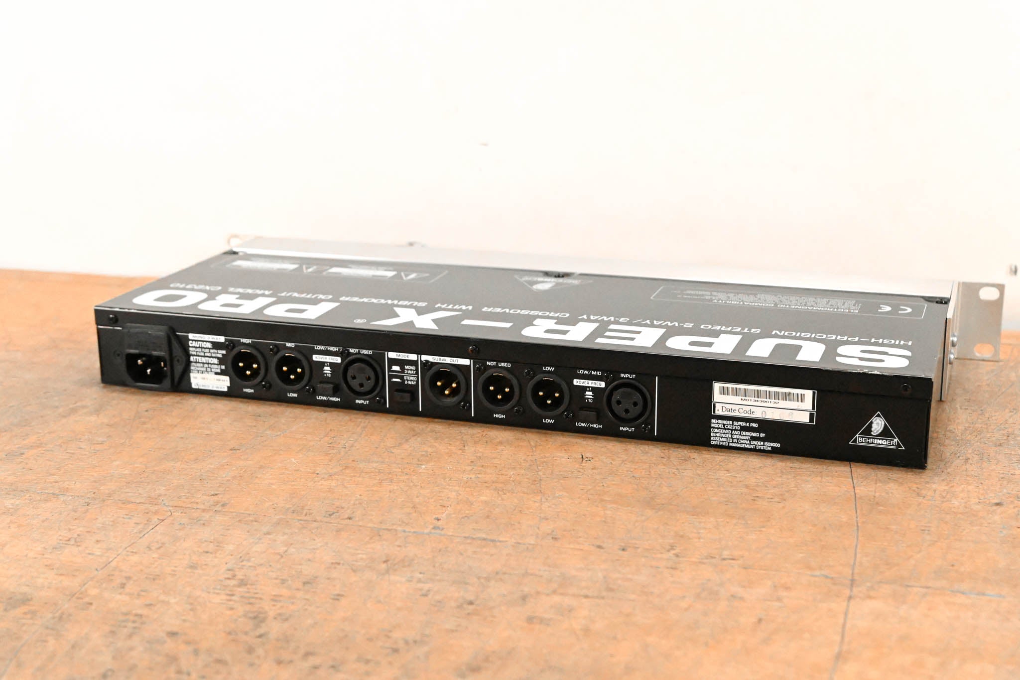 Behringer SUPER-X PRO CX2310 Stereo 2-Way/Mono 3-Way Crossover