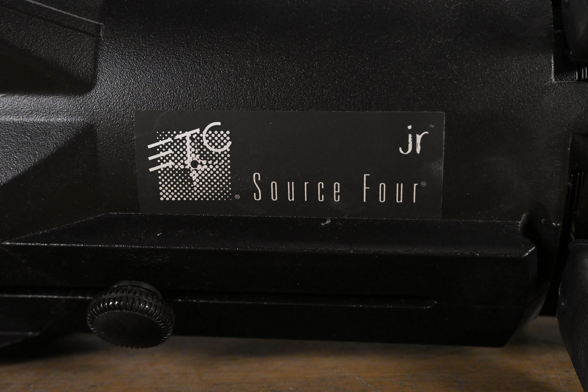 ETC Source Four Jr 50 Degree 575 Ellipsoidal Light