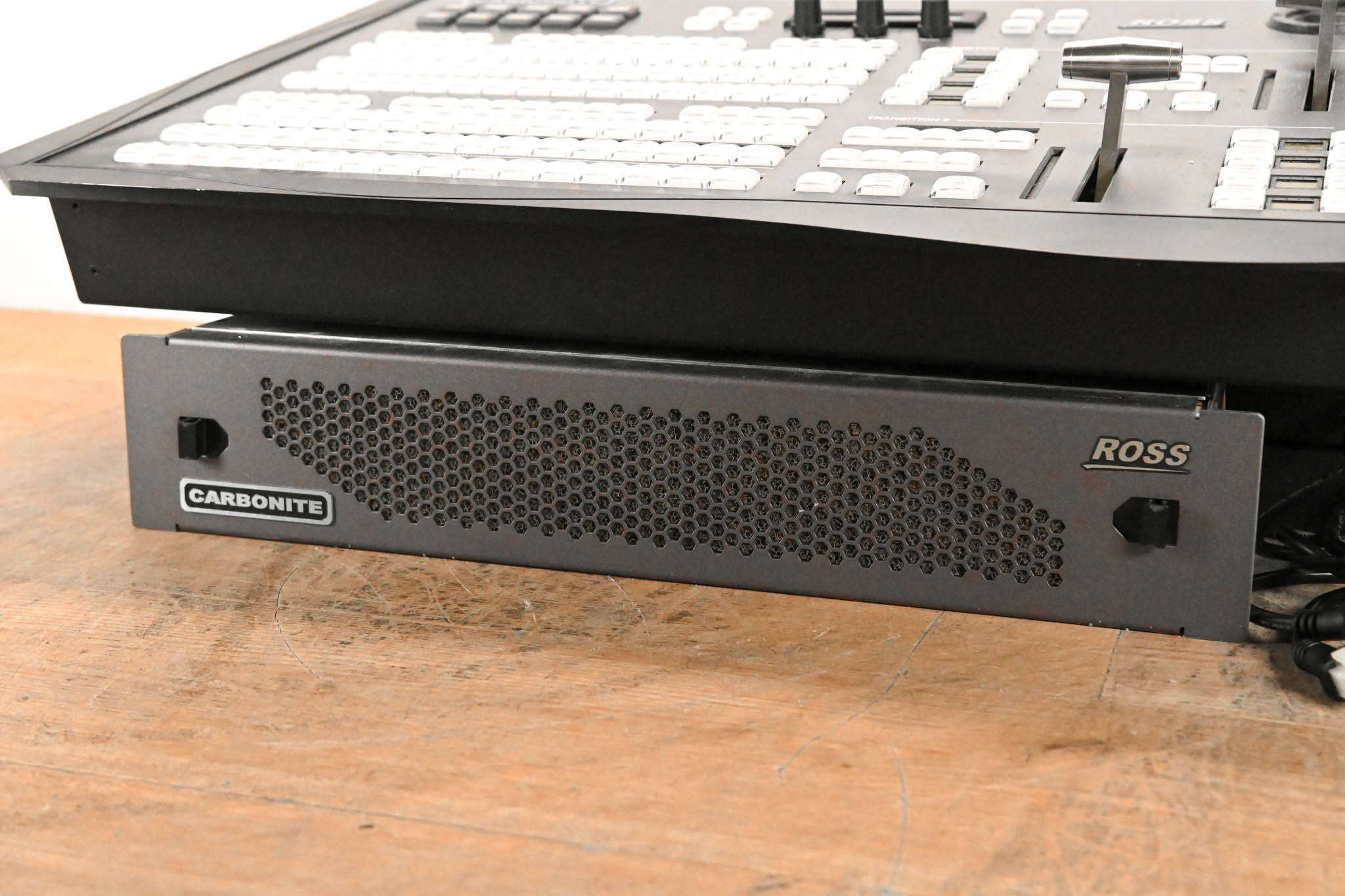 Ross Carbonite MultiMedia Frame 1 M/E Video Switcher w/Carbonite 2 Panel