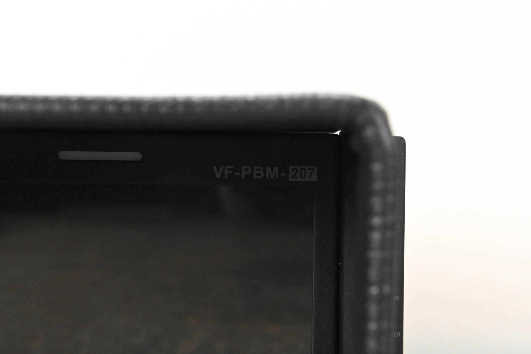 Plura VF-PBM-207 7" LCD On-Camera Color Viewfinder