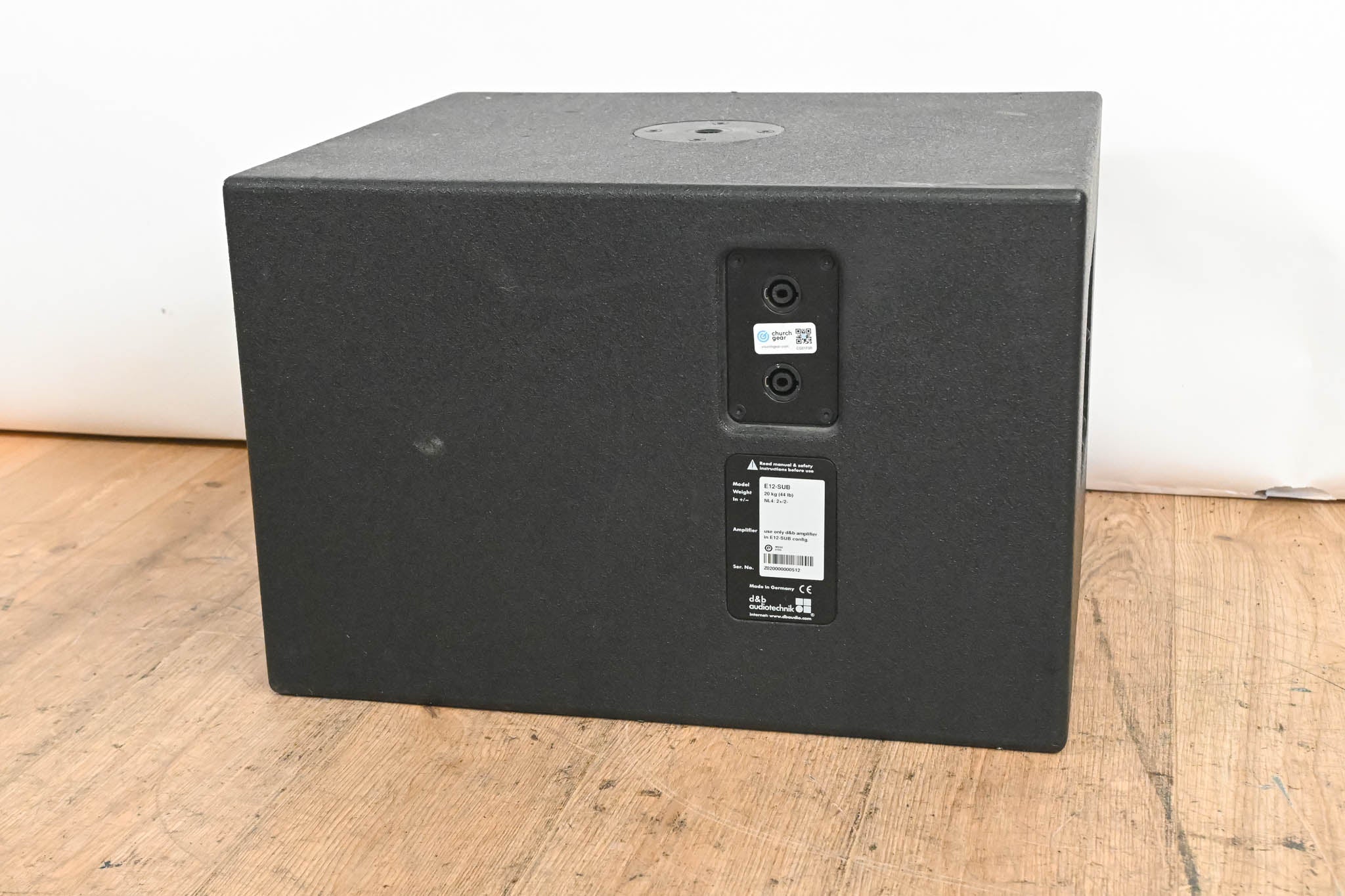 d&b audiotechnik E12-SUB Compact Bass-Reflex Subwoofer