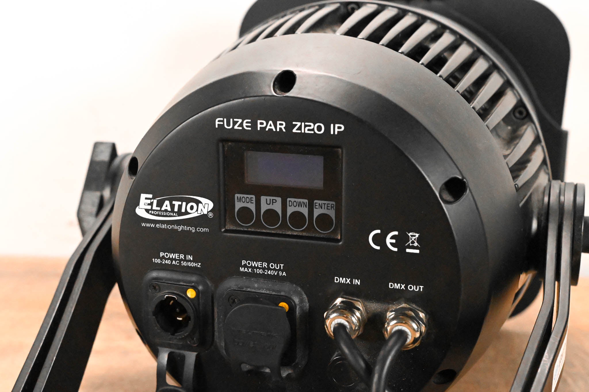 Elation Fuze Par Z120 IP 120W RGBW LED Par with Zoom (NO POWER SUPPLY)