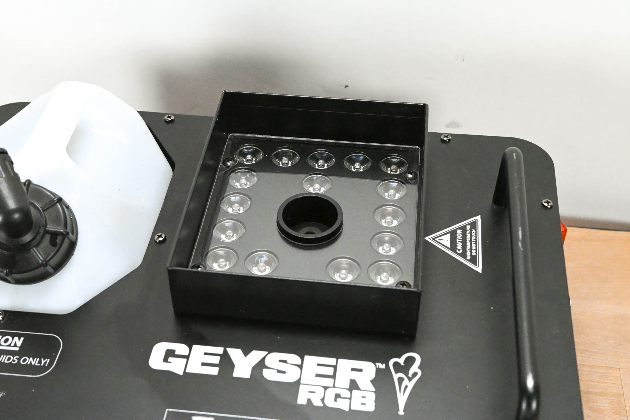 Chauvet Geyser RGB Ver 3 LED Lighting Effect and Fog Machine