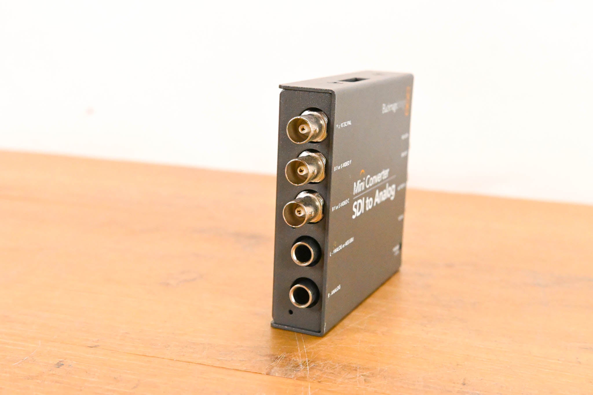 Blackmagic Design Mini Converter SDI to Analog (NO POWER SUPPLY)