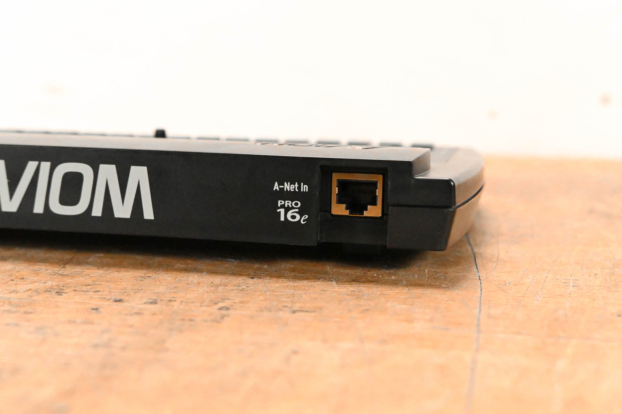 Aviom A320 16-Channel Personal Mixer