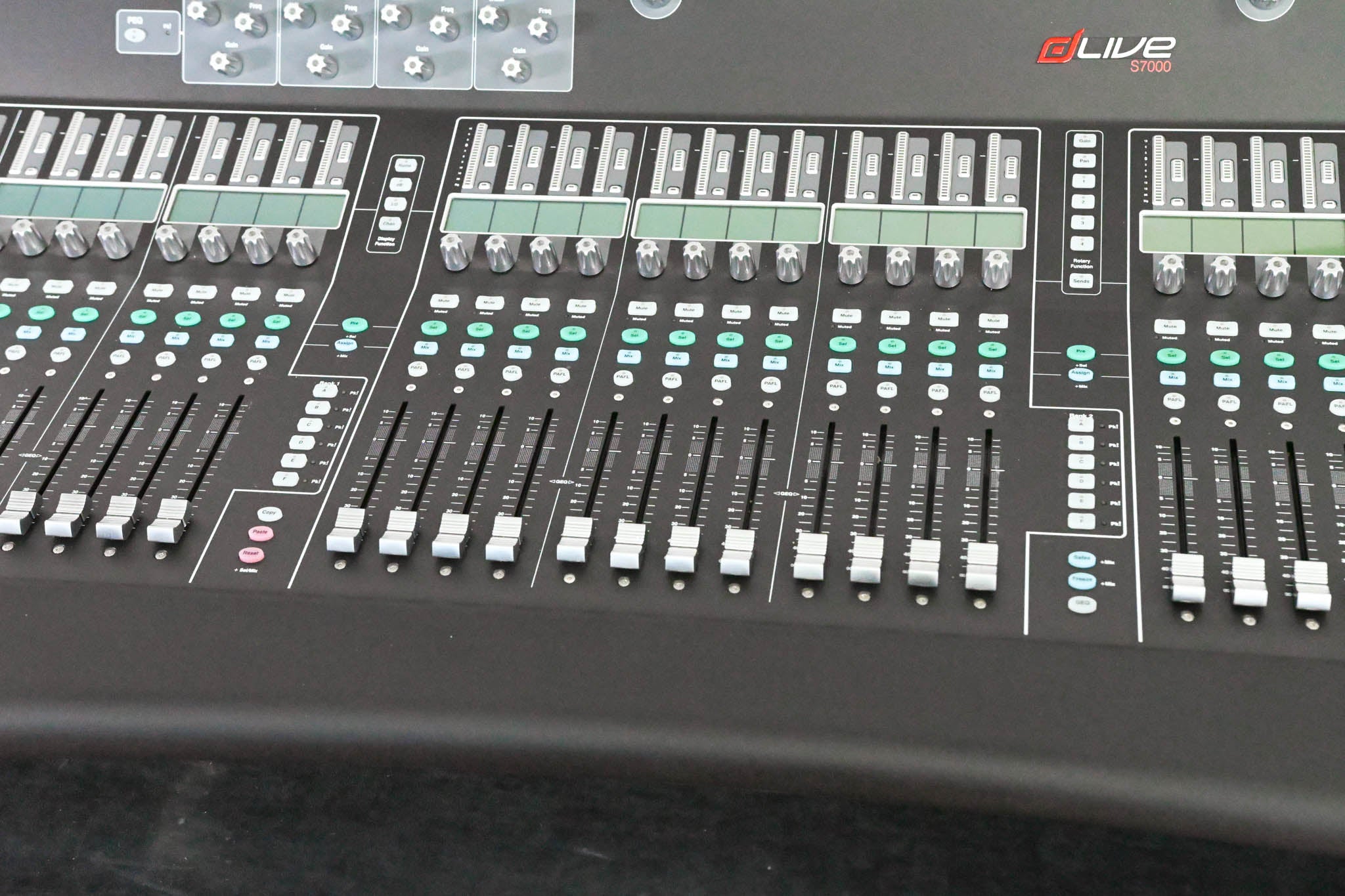 Allen & Heath dLive S7000 96-Channel Digital Mixing Surface