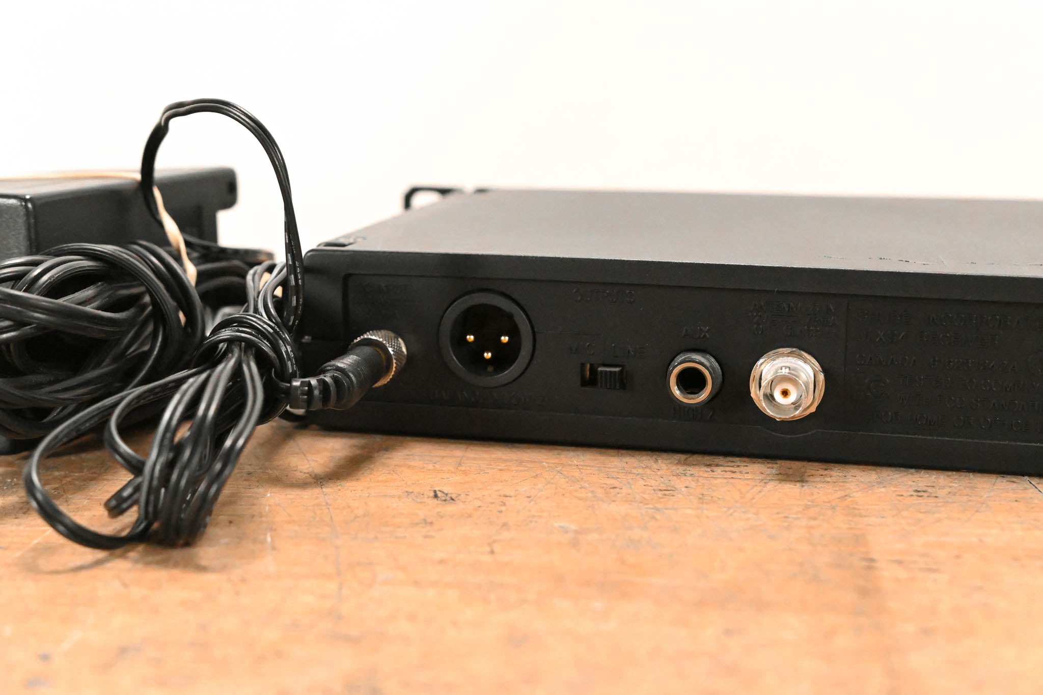 Shure ULXS14 Bodypack Wireless System - J1 Band: 554-590 MHz