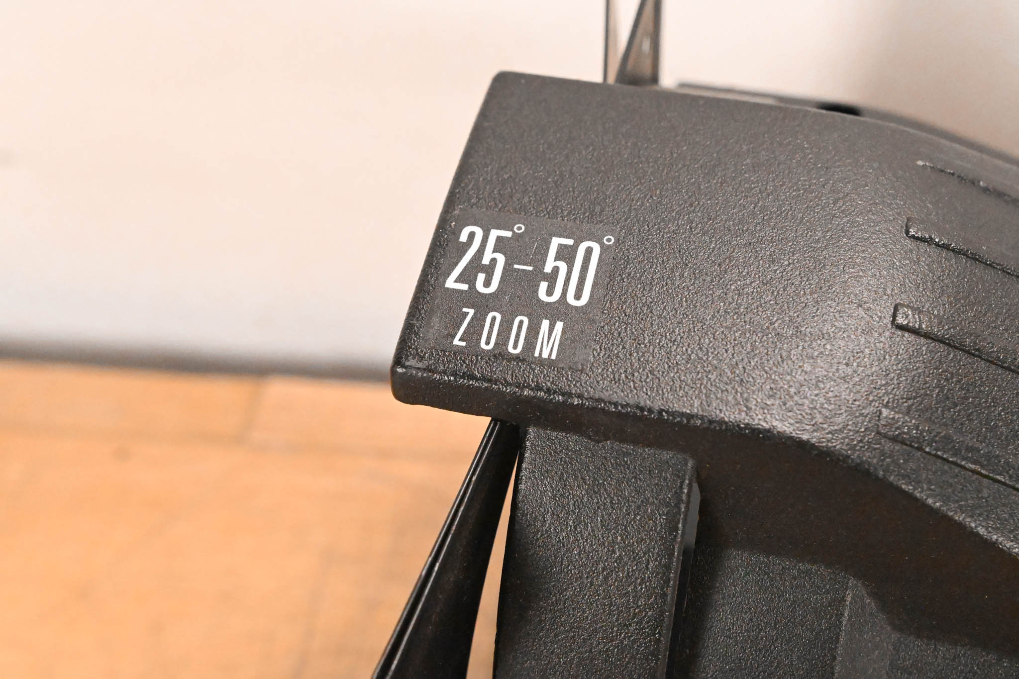 ETC Source Four Jr 25-50 Degree Zoom 575 Ellipsoidal Light