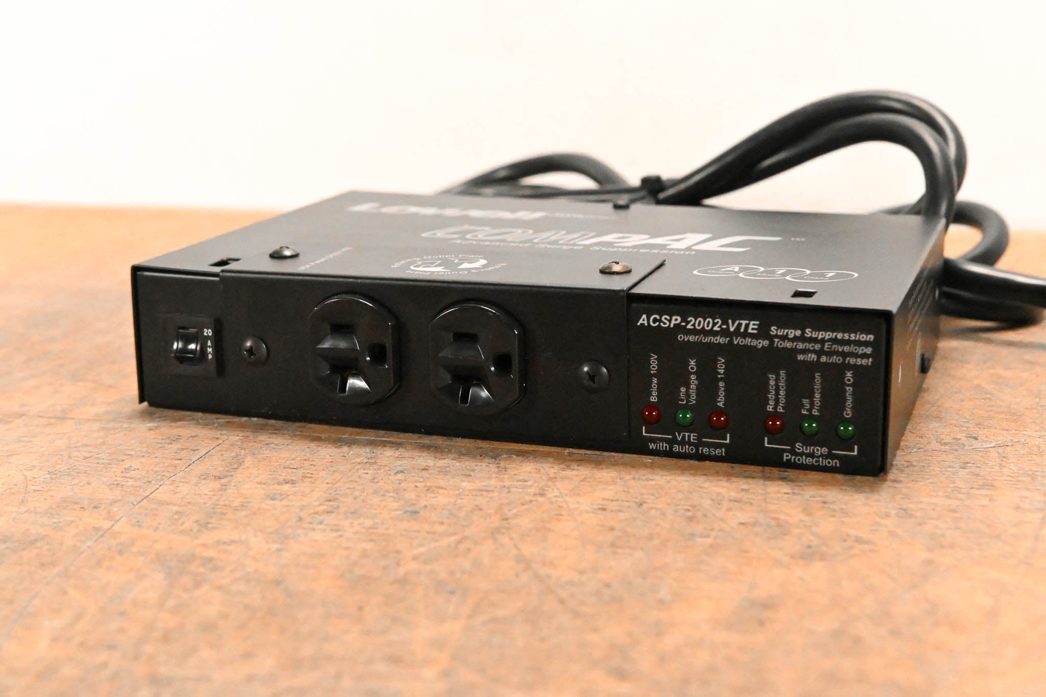 Lowell ACSP-2002-VTE Compact Surge Suppressor