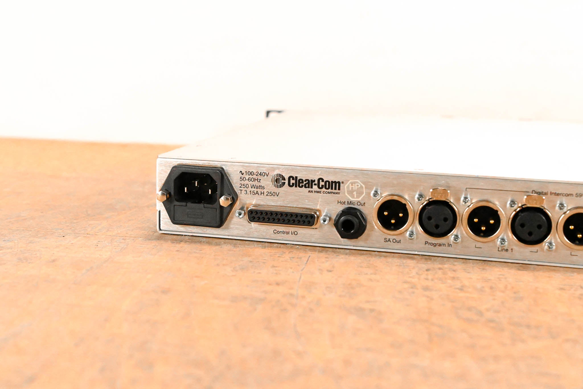 Clear-Com HelixNet HMS-4X 4-Channel Base Station
