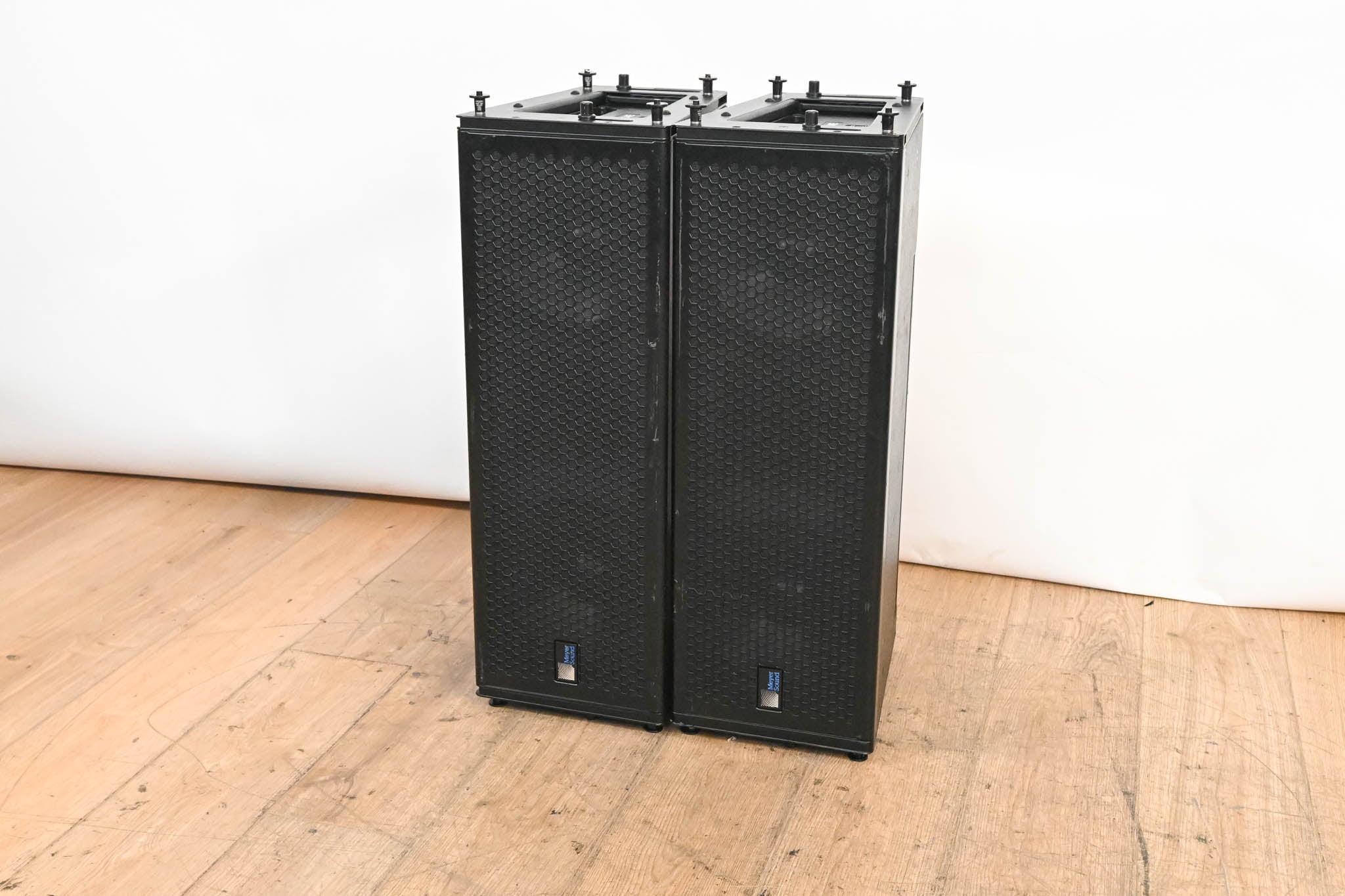 Meyer Sound M'elodie High-Power Curvilinear Array Loudspeaker (PAIR)