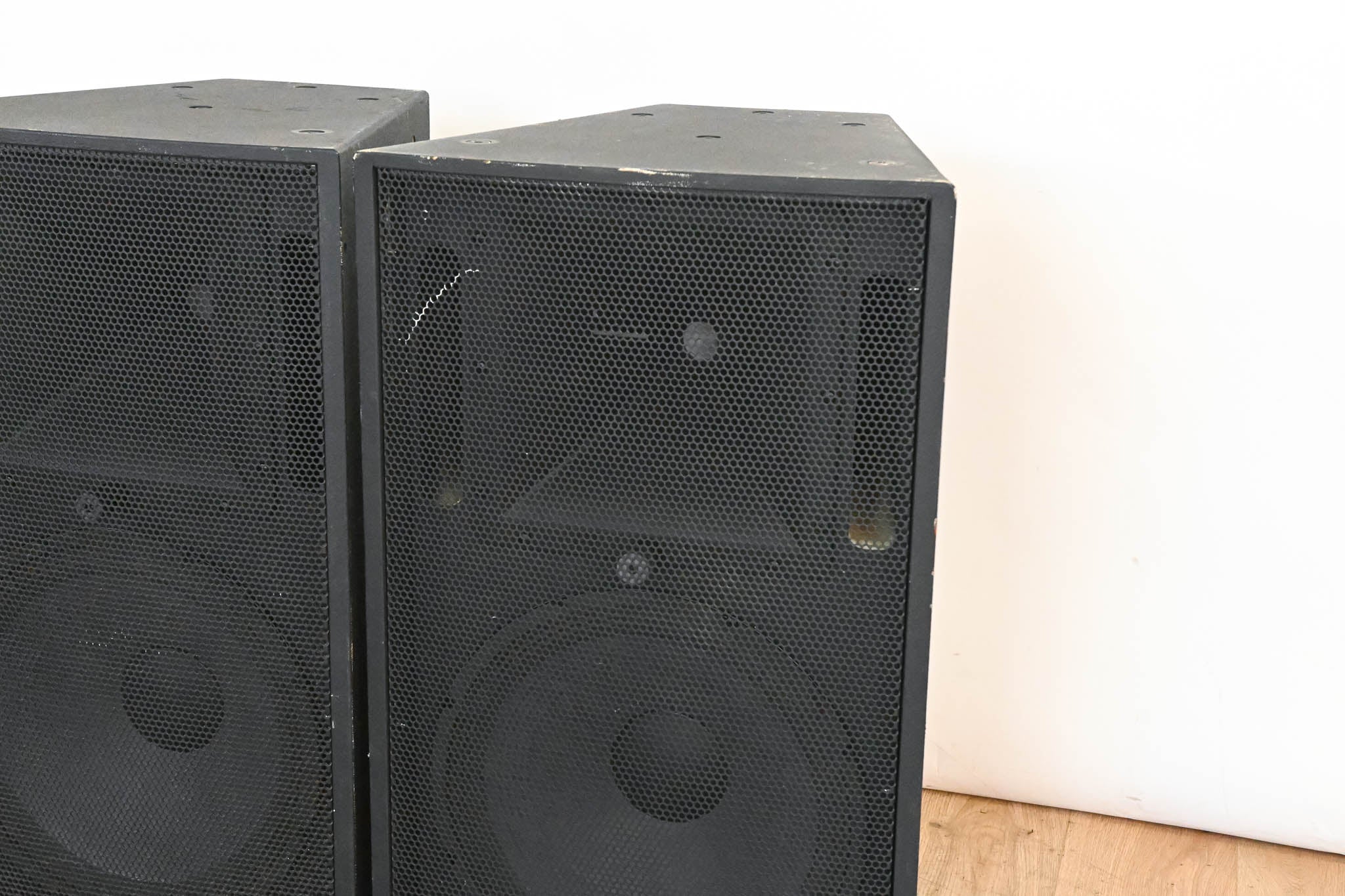 Electro-Voice (EV) EVF-1152S/66 15" 2-Way Passive Speakers (PAIR)