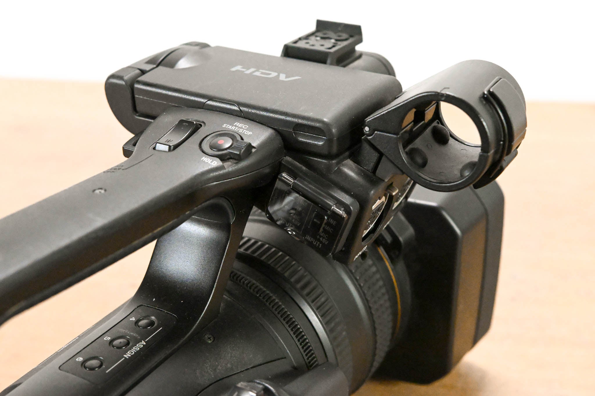 Sony HVR-Z5U Professional 1/3" 3-CMOS HDV Camcorder