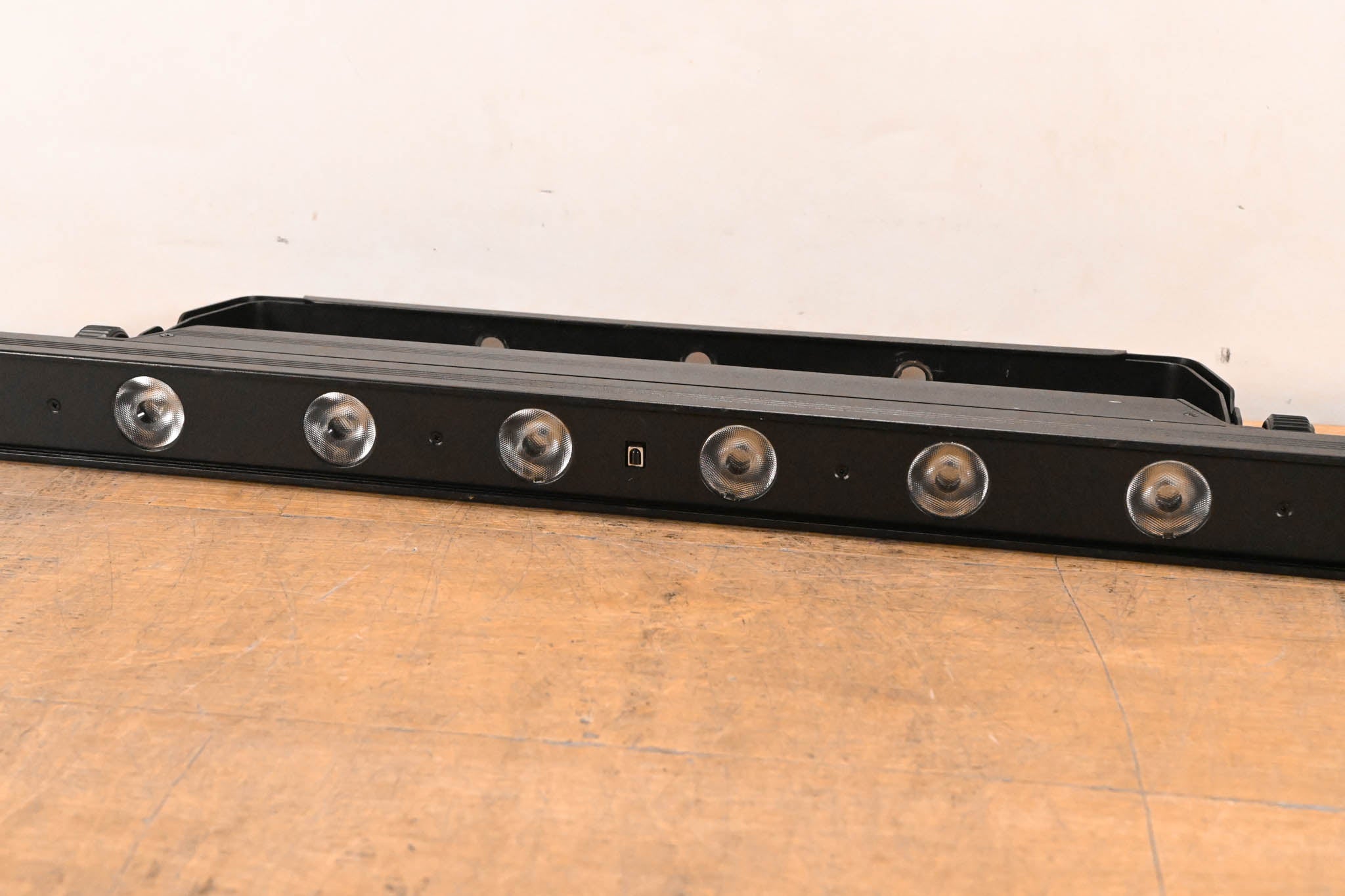 Chauvet COLORband T3USB Linear RGB Wash Light