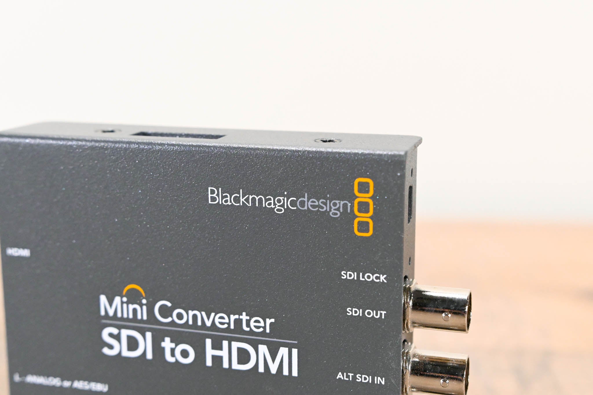 Blackmagic Design Mini Converter - SDI to HDMI (NO POWER SUPPLY)