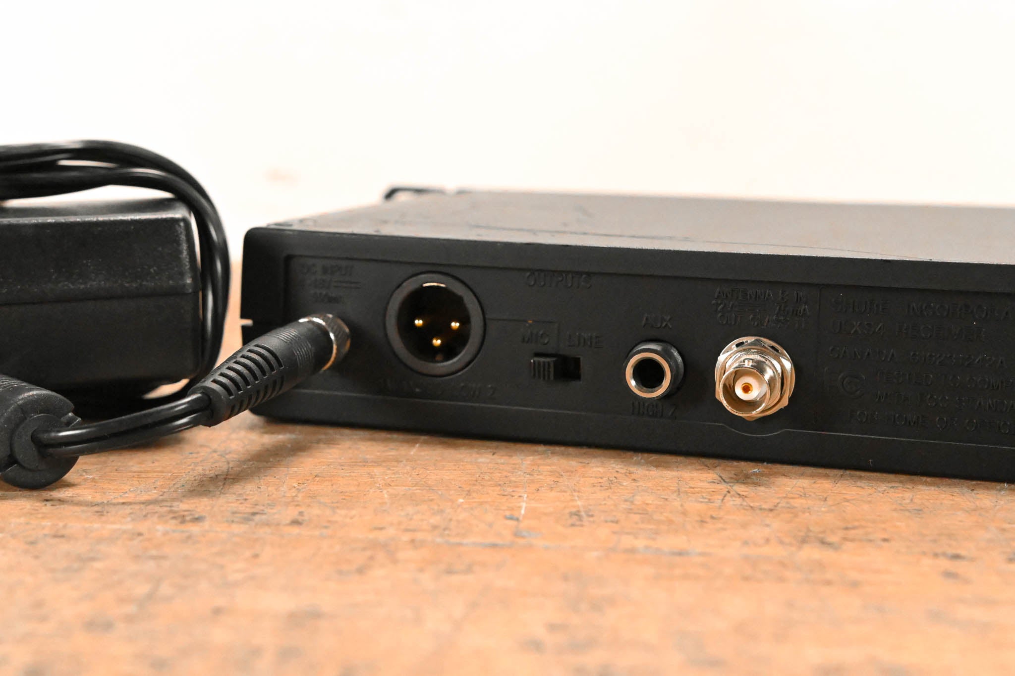 Shure ULXS14 Bodypack Wireless System - J1 Band: 554-590 MHz