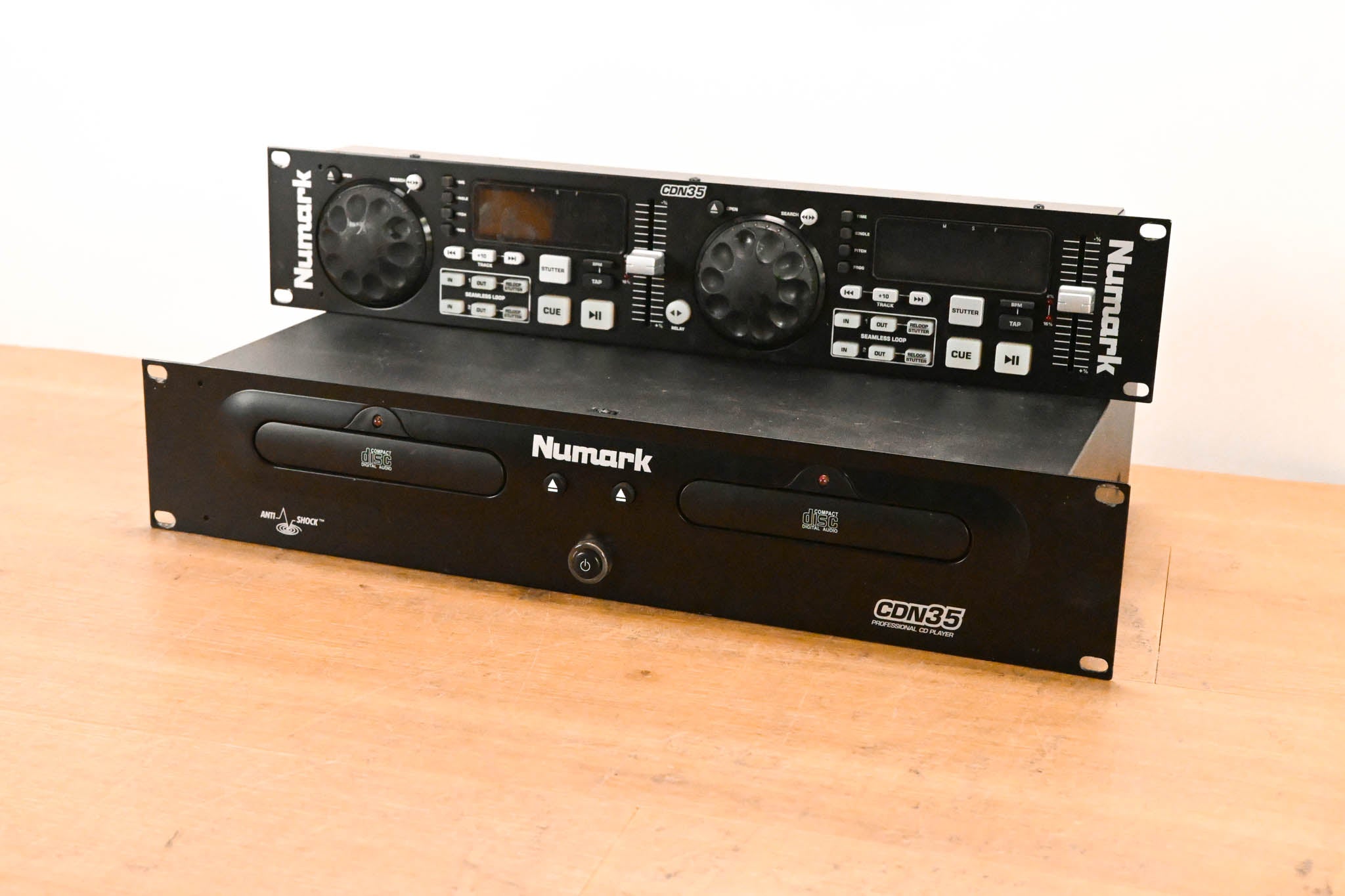 Numark CDN35 Professional CD Player with Controller
