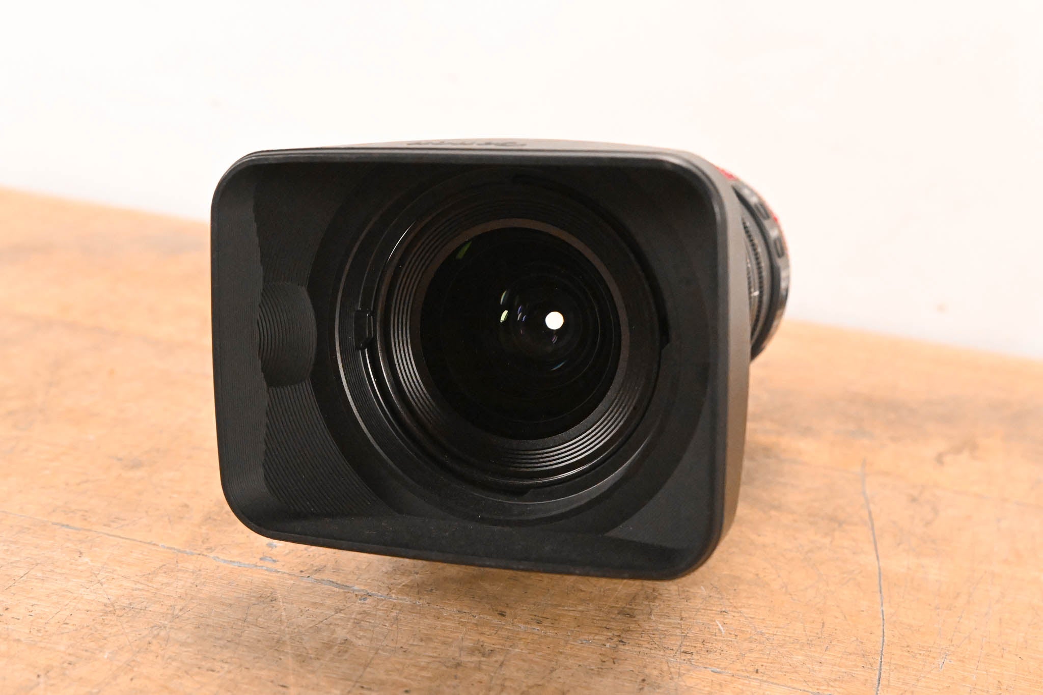 Canon CN-E 18-80mm T4.4 Compact-Servo Cine Zoom Lens (EF Mount)