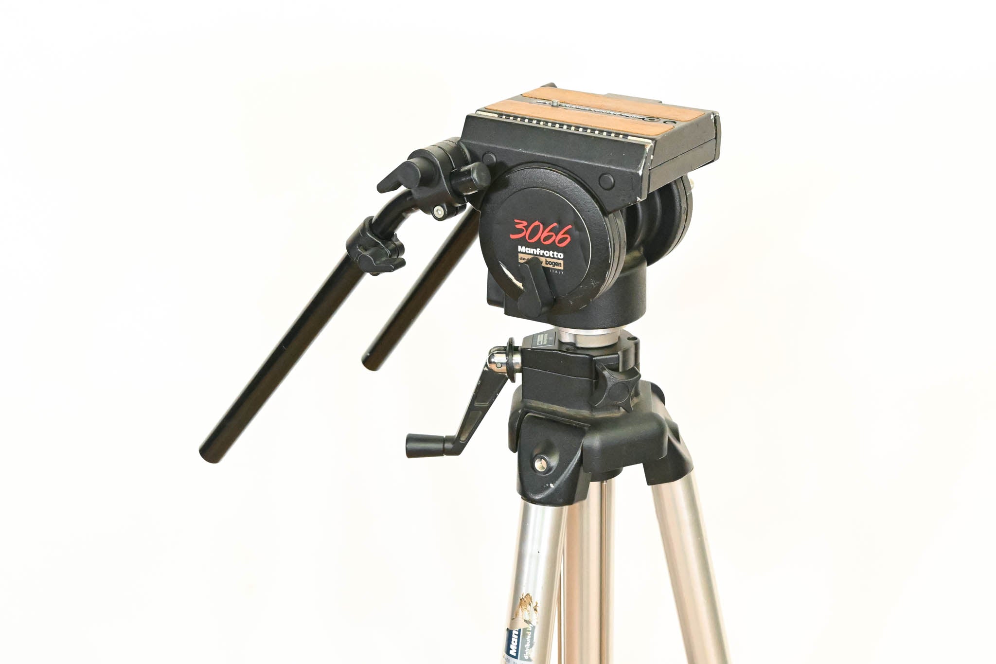 Manfrotto/Bogen 3068 Video Tripod with 3066 Fluid Head