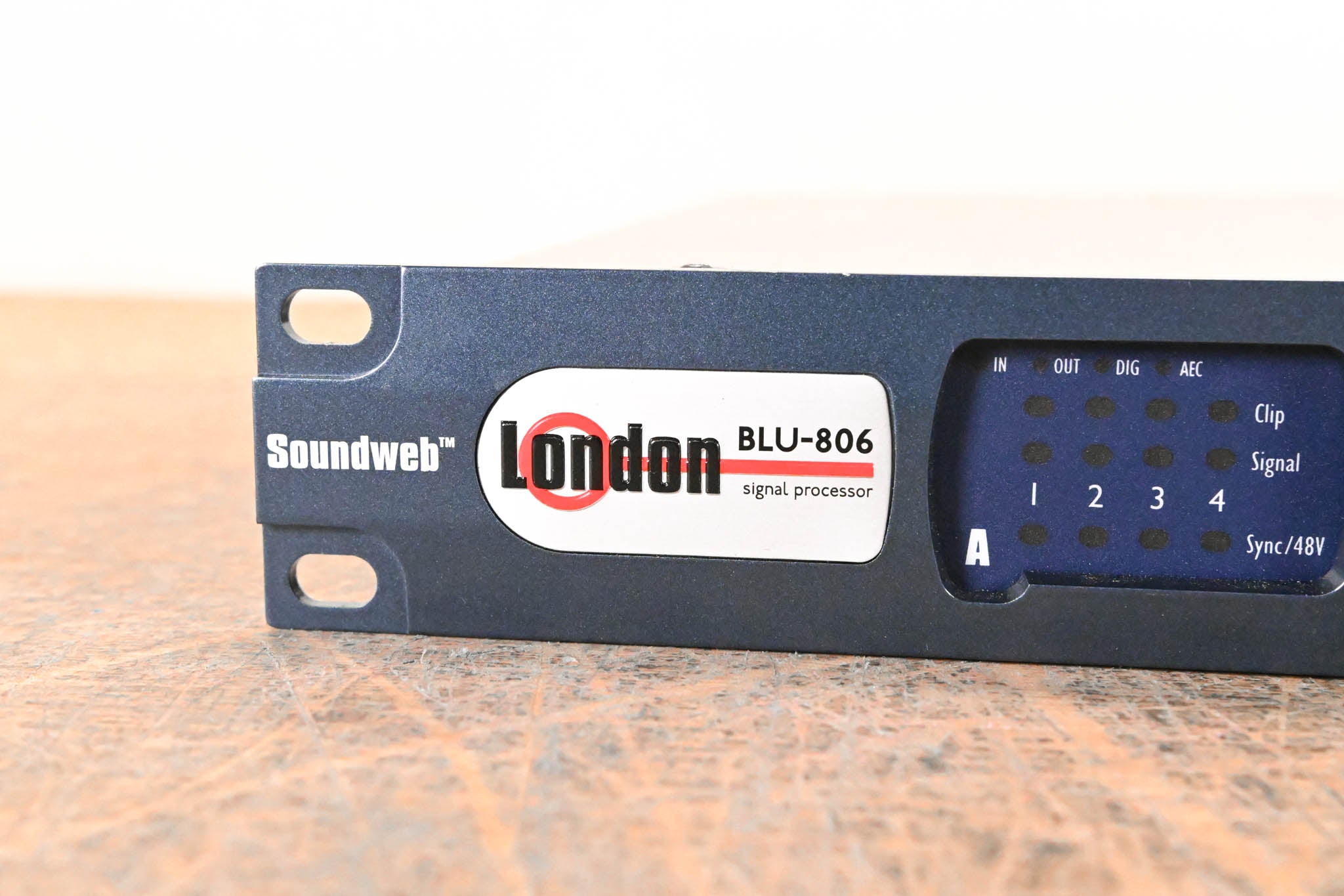 BSS London BLU-806DA Signal Processor with BLU link and Dante / AES67