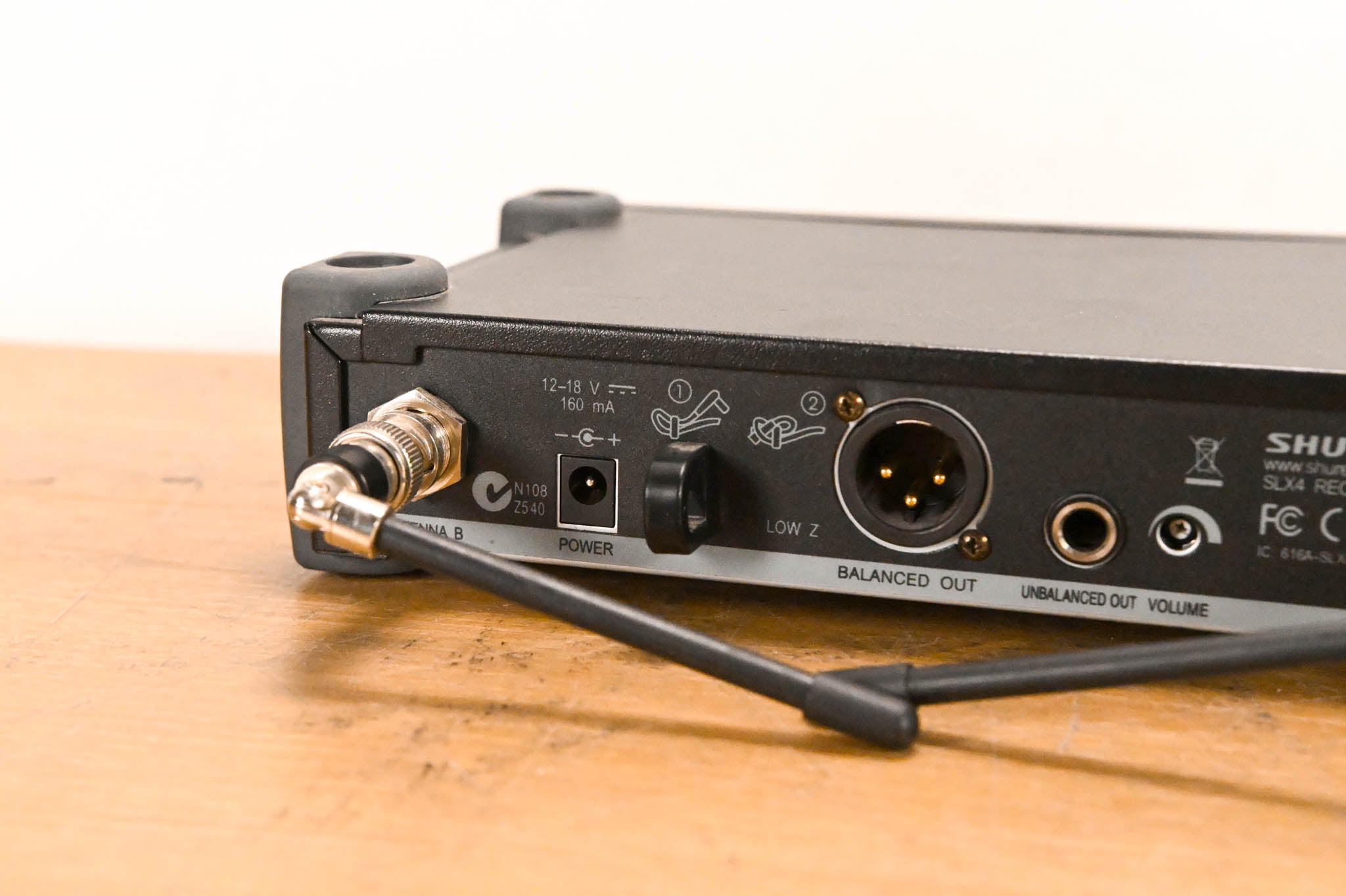Shure SLX14-H5 Wireless Bodypack System - 518-542 MHz (NO POWER SUPPLY)