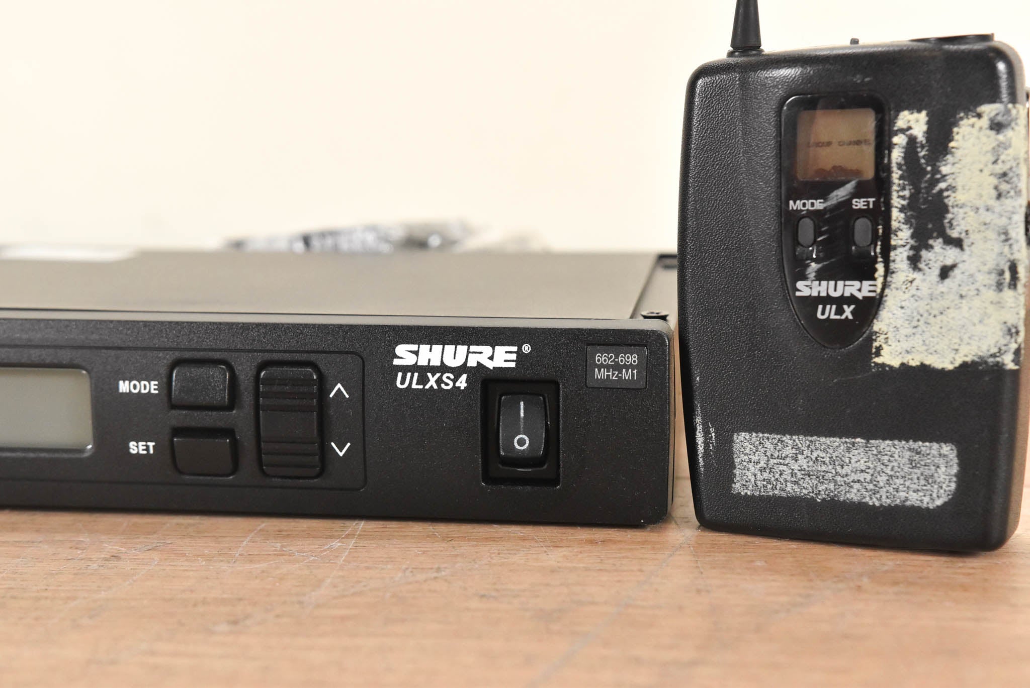 Shure ULXS14 Belt Pack Wireless System - M1 Band: 662-698 MHz