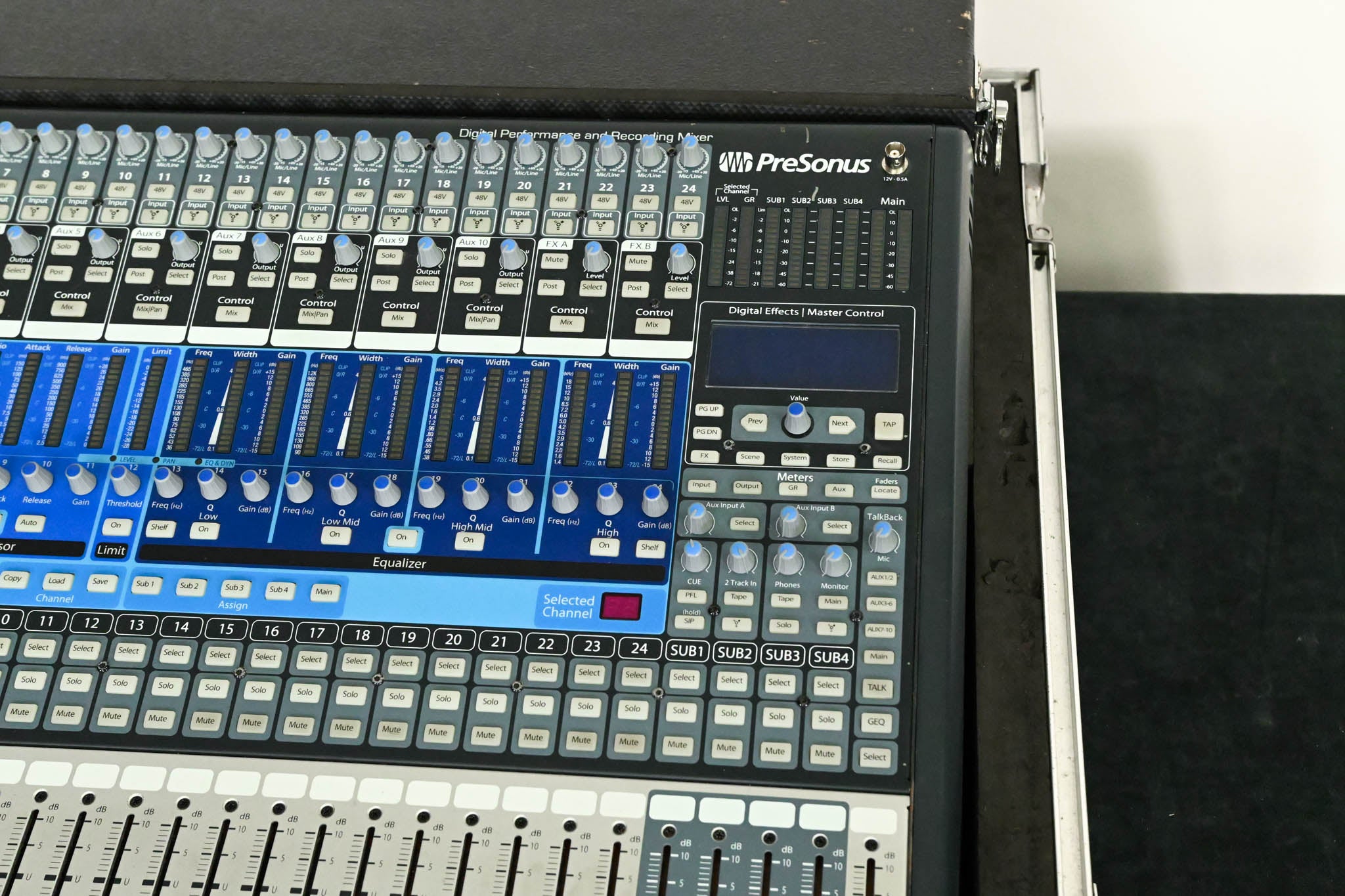 PreSonus StudioLive 24.4.2 24-Channel Digital Audio Mixer with Road Case