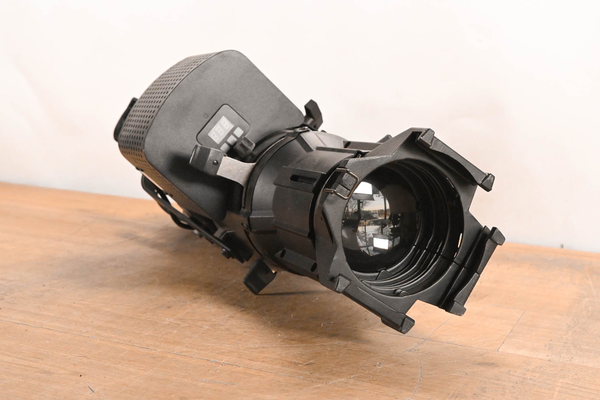 ETC Source Four 750 26 Degree Leko w/OceanOptics SeaChanger Color Engine
