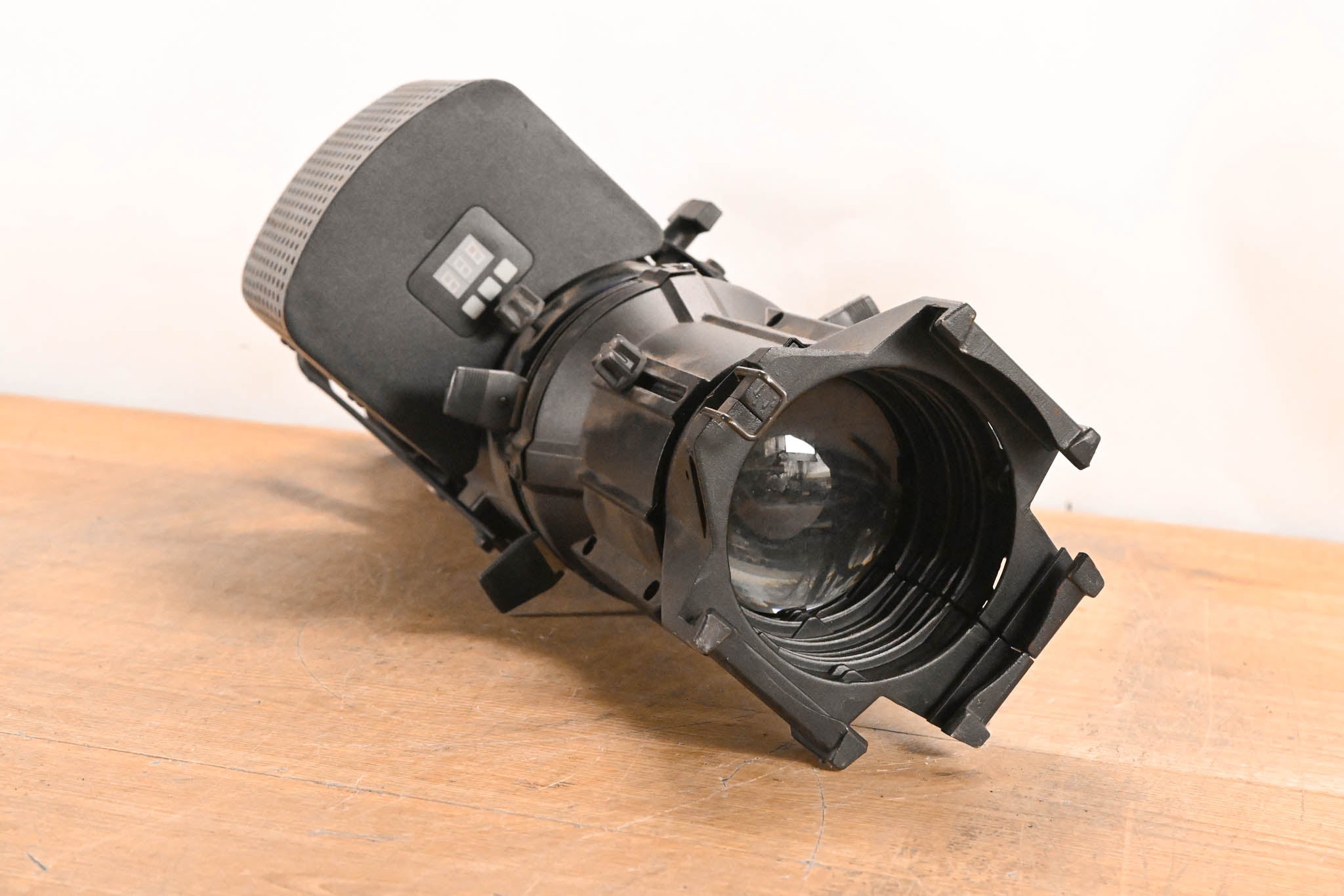 ETC Source Four 750 36 Degree Leko w/OceanOptics SeaChanger Color Engine