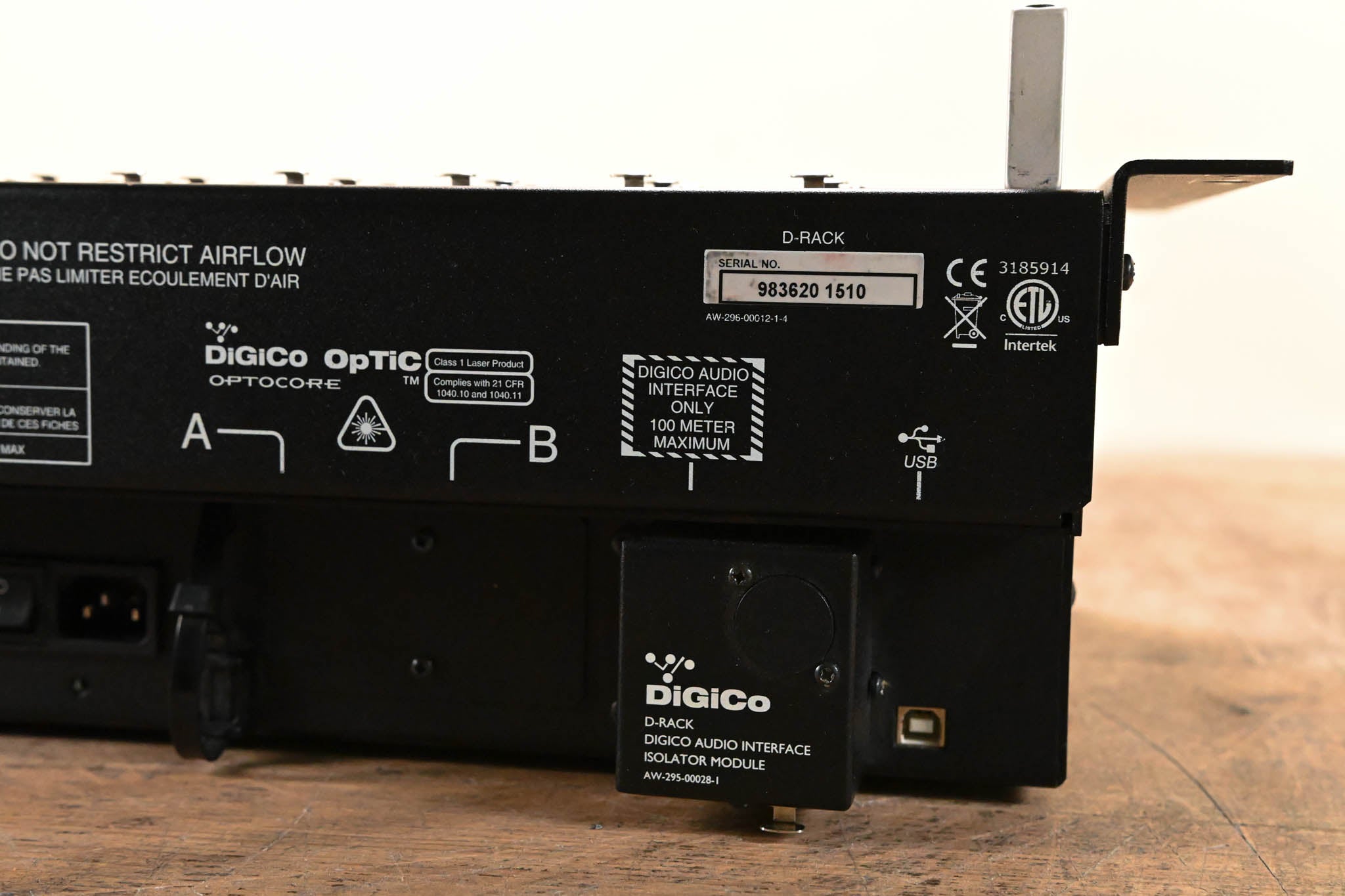 DiGiCo D-Rack 32 x 8 Cat 6 Analog I/O Stage Box