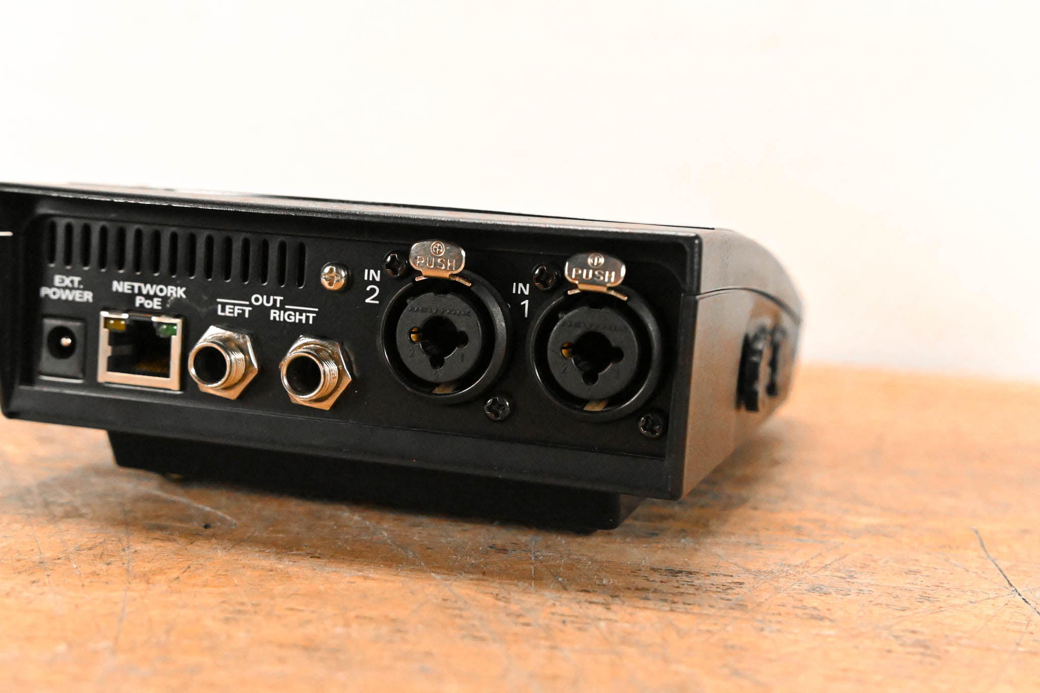 Movek myMix Personal Monitor Mixer