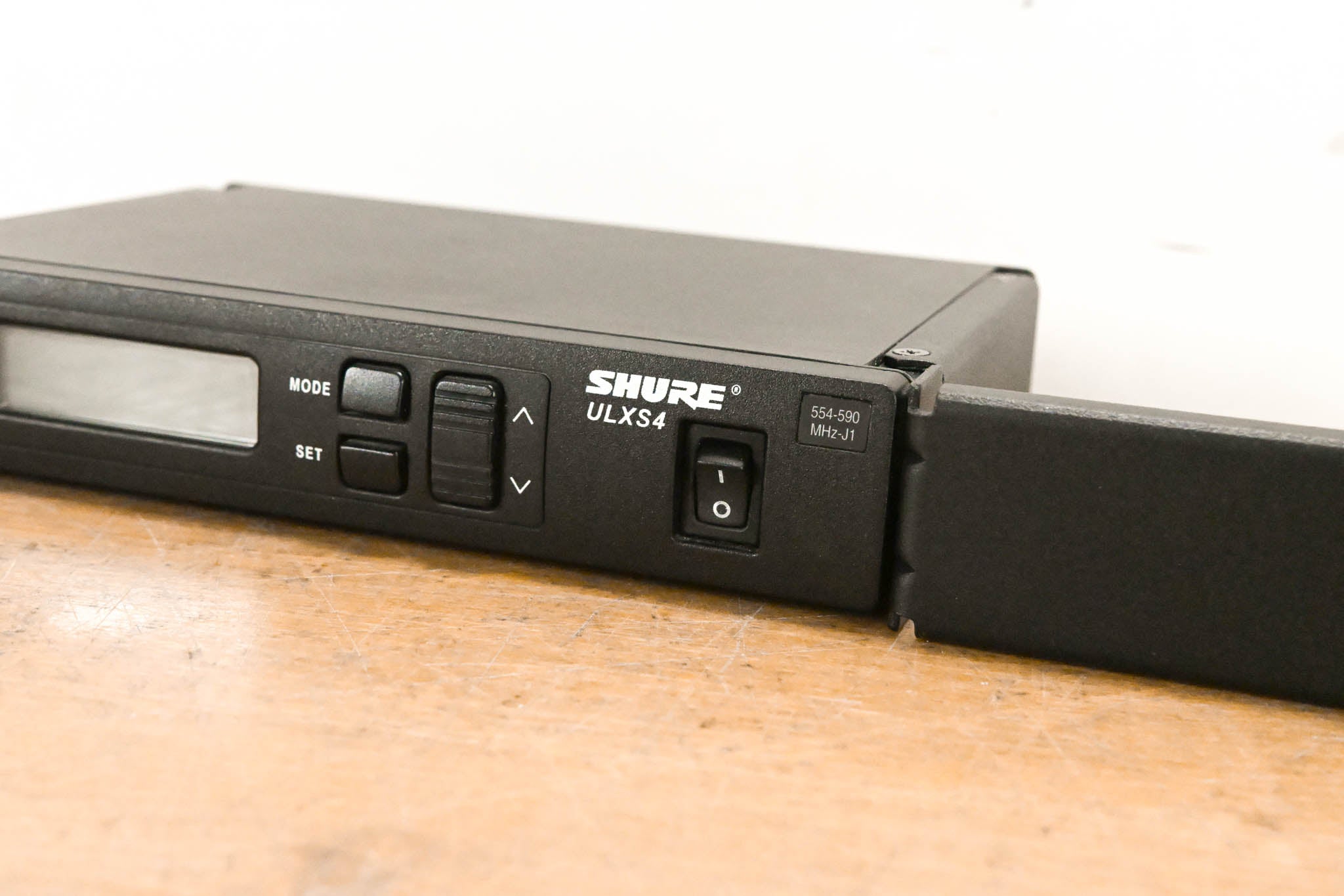Shure ULXS4 Wireless Receiver - J1 Band: 554-590 MHz (NO POWER SUPPLY)