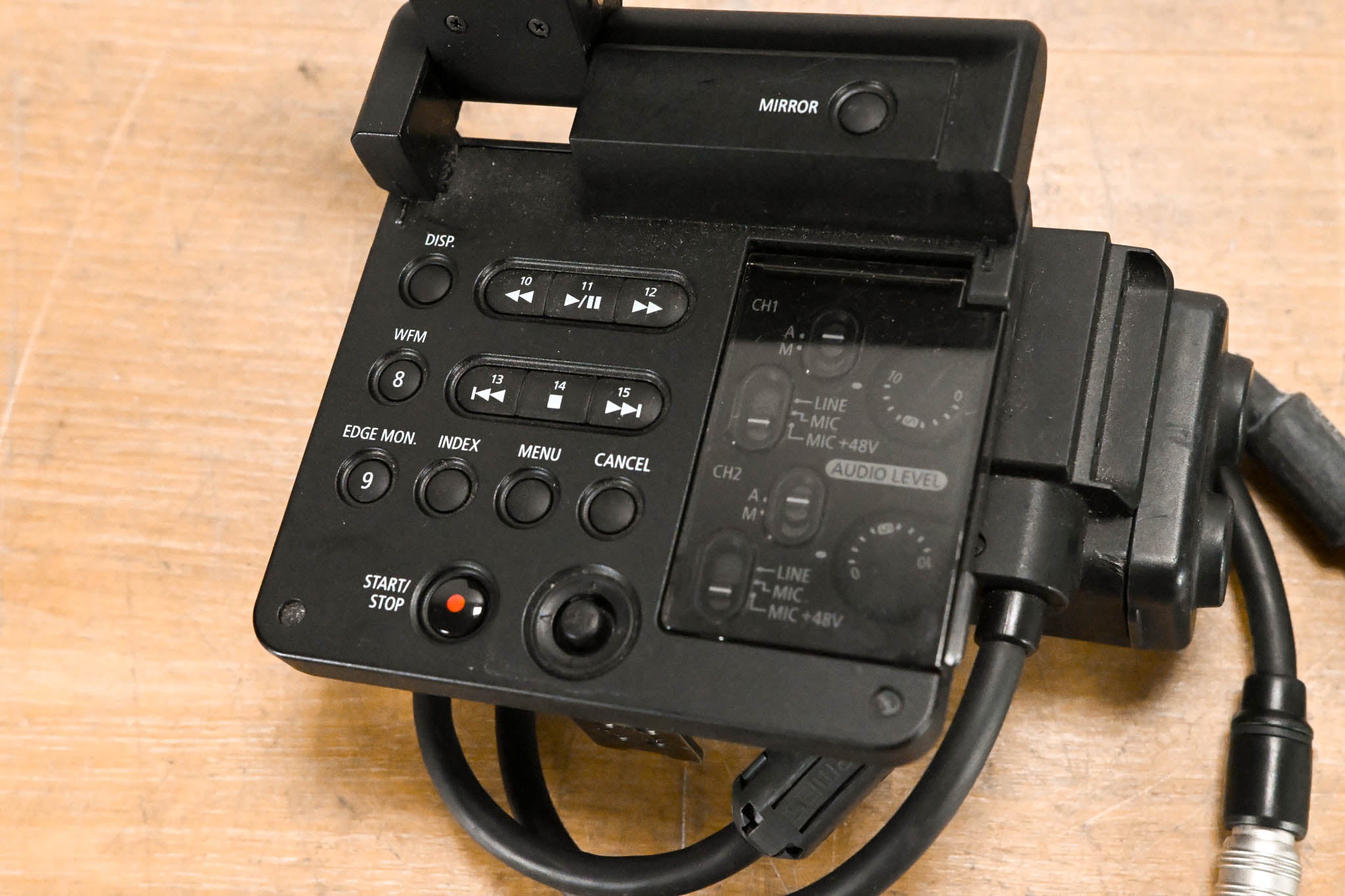 Canon C300/C500 Monitor