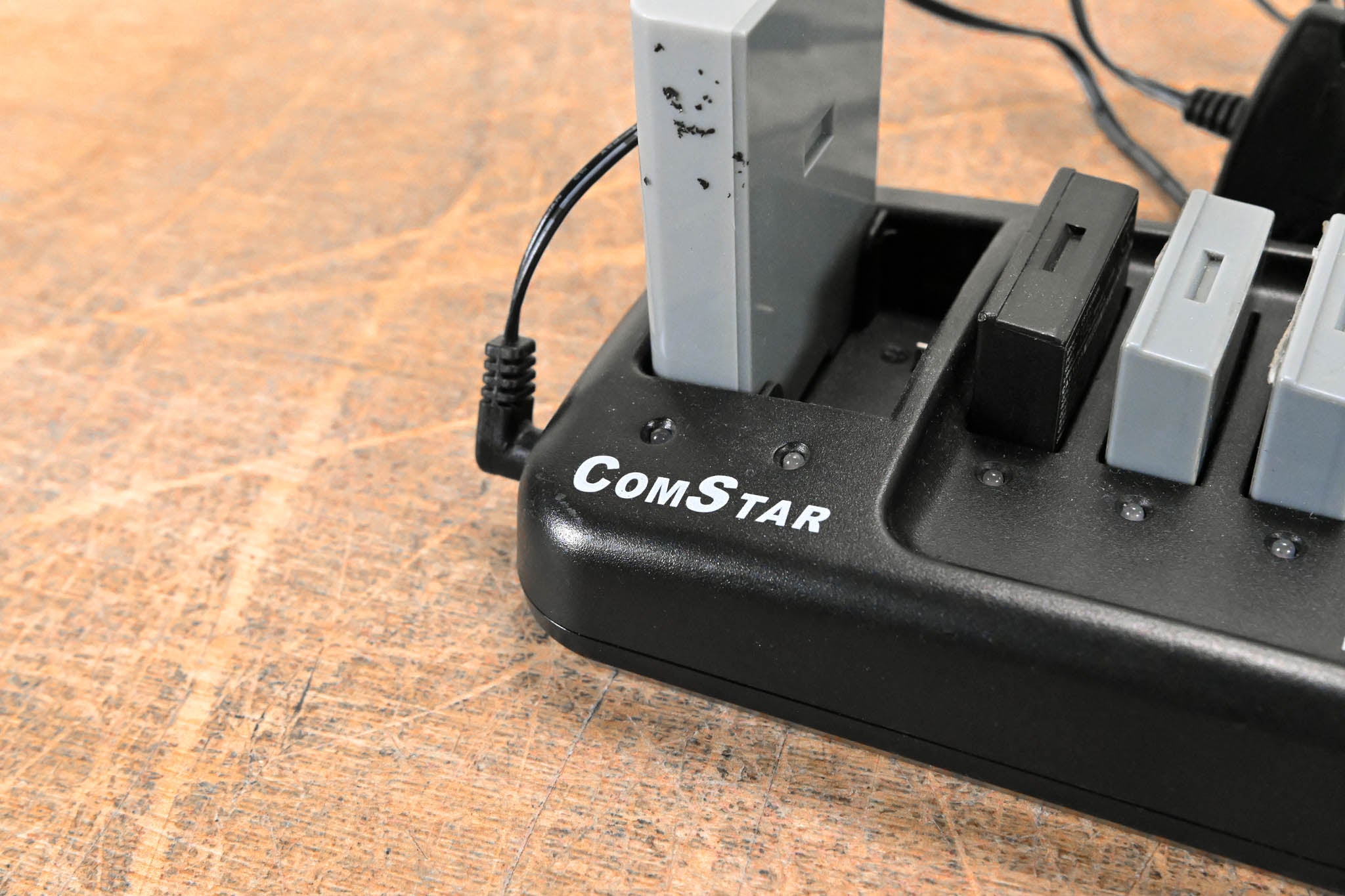 Eartec CH-CS28P COMSTAR Multi-Port Desktop Charger