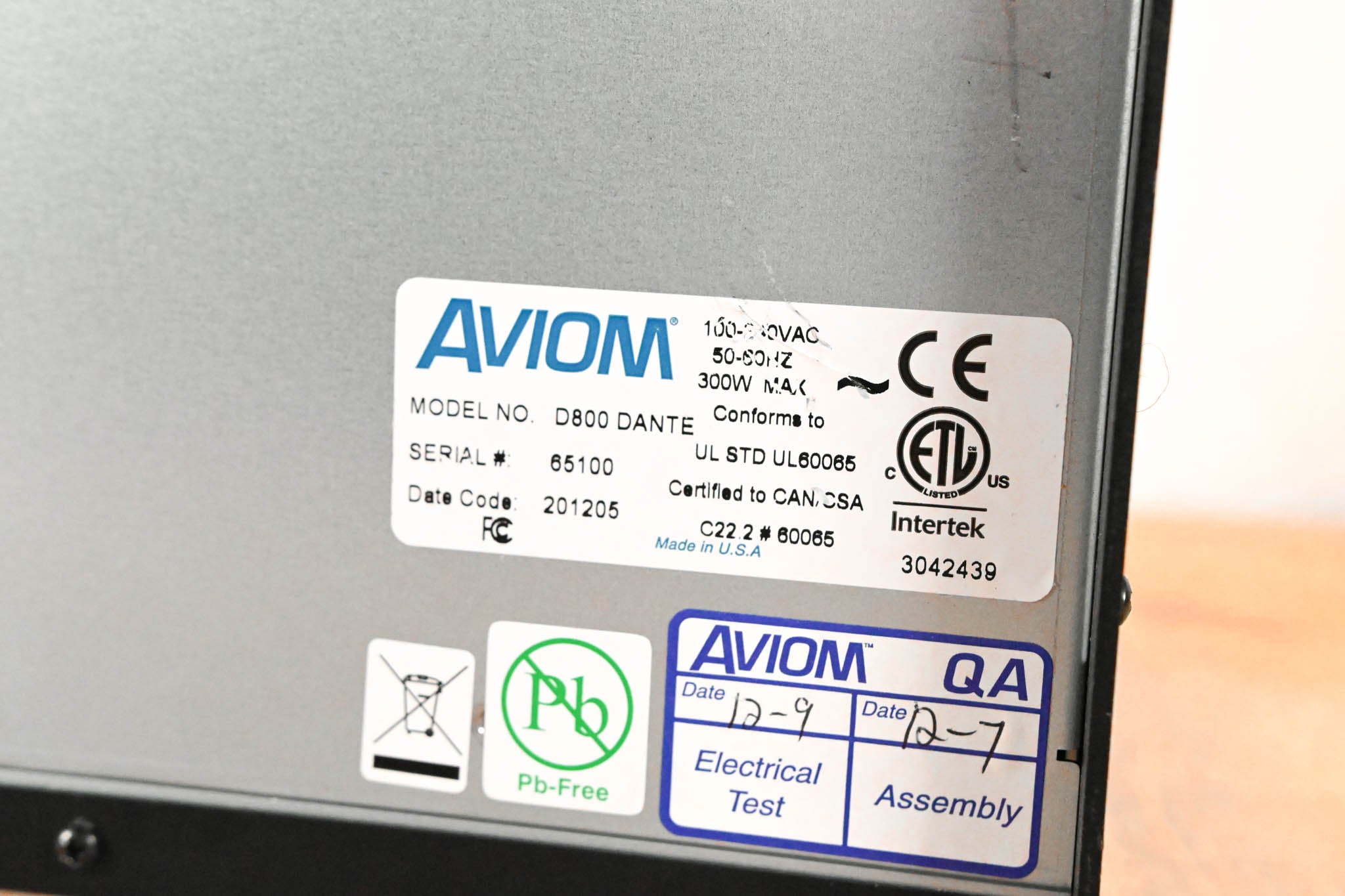 Aviom D800-Dante A-Net Distributor with Dante Connectivity