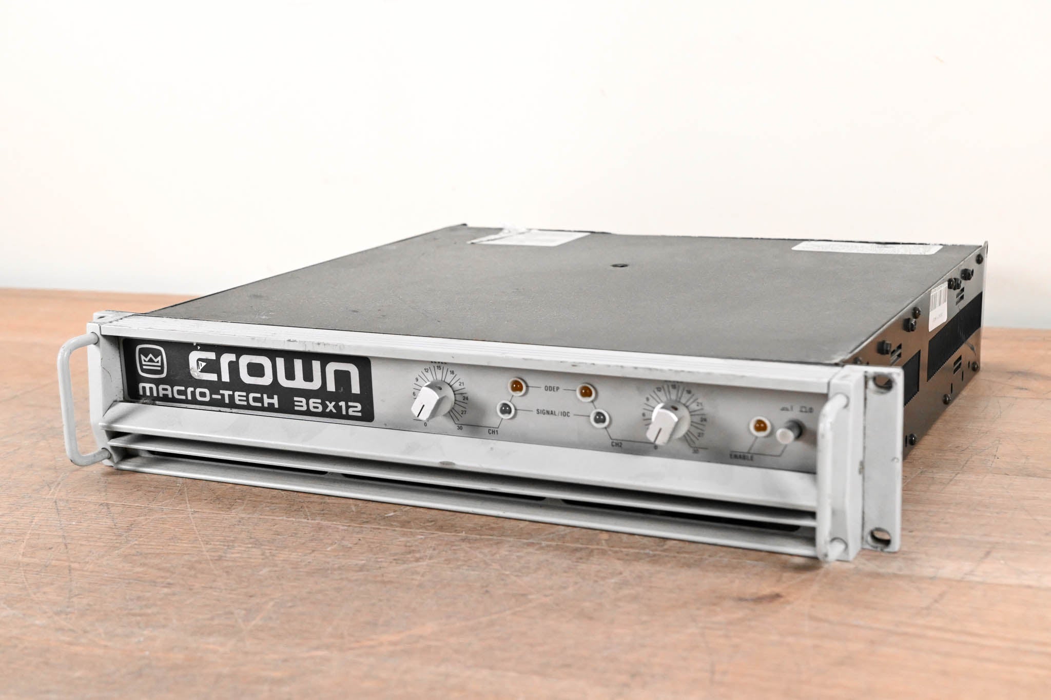 Crown Macro-Tech 36x12 2-Channel Power Amplifier