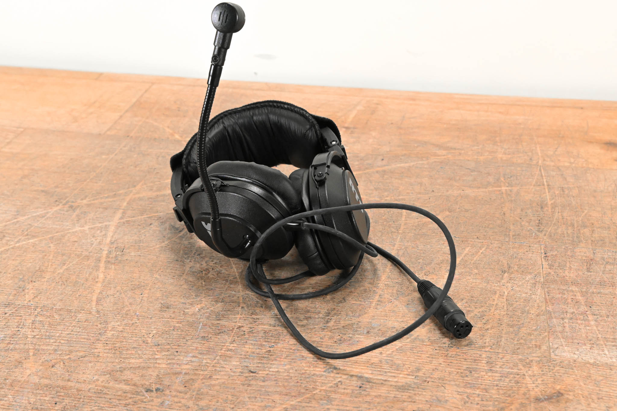 RTS HR-2 A4F Dual-Sided Full-Cushion Medium-Weight Intercom Headset