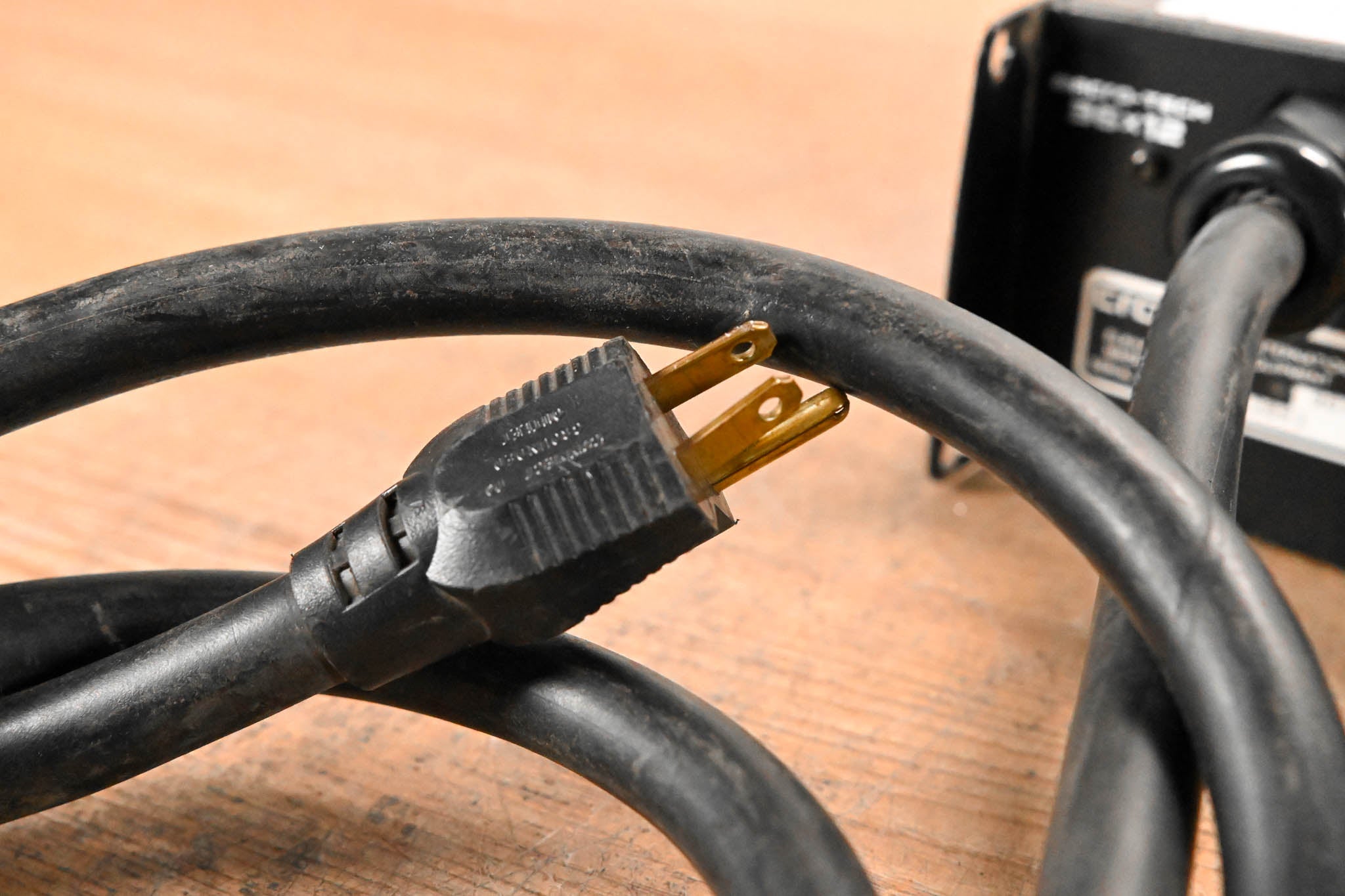 Crown Macro-Tech 36x12 2-Channel Power Amplifier