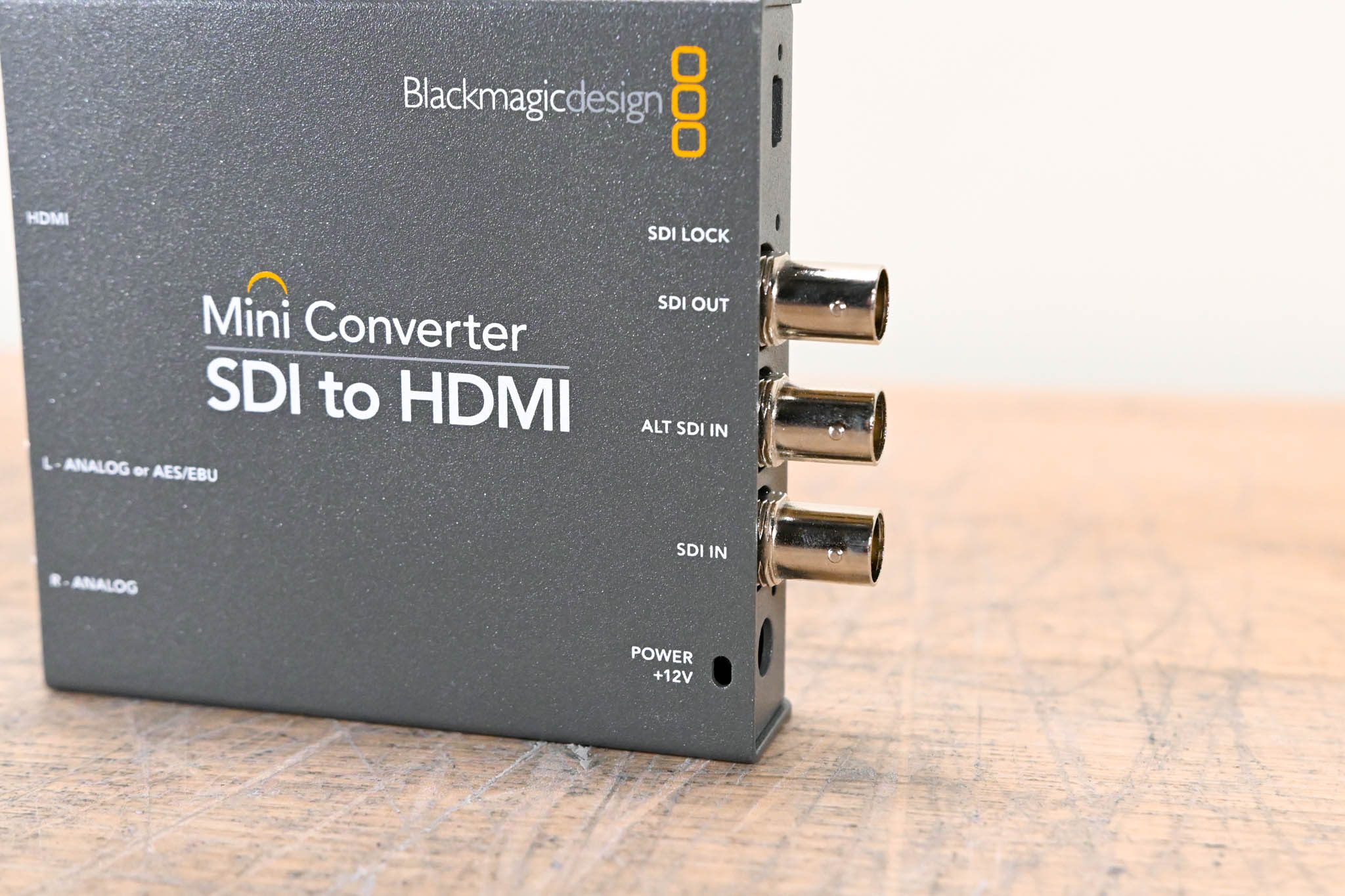 Blackmagic Design Mini Converter - SDI to HDMI (NO POWER SUPPLY)