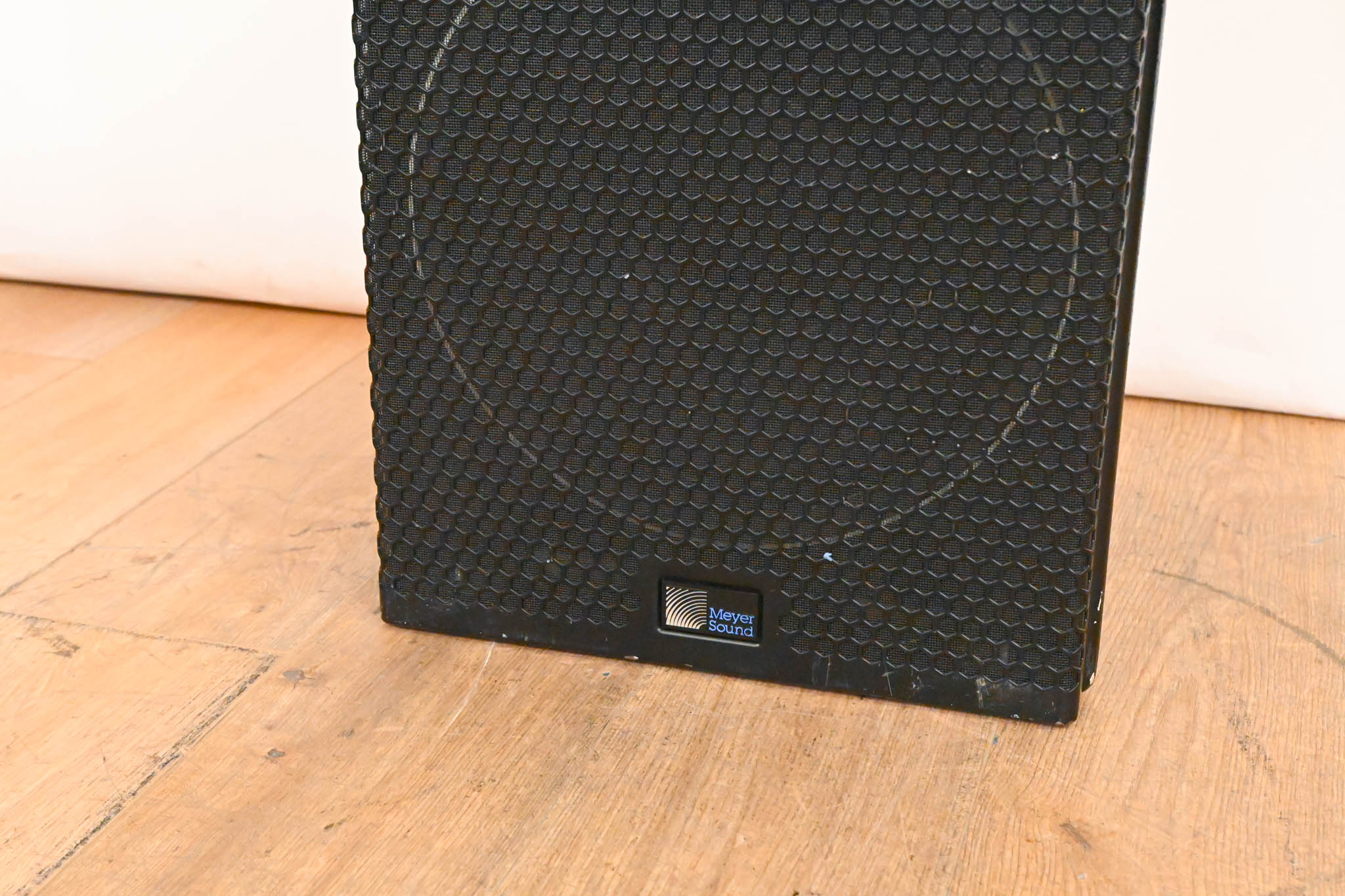Meyer Sound UPA-1P Compact Wide Coverage Loudspeaker
